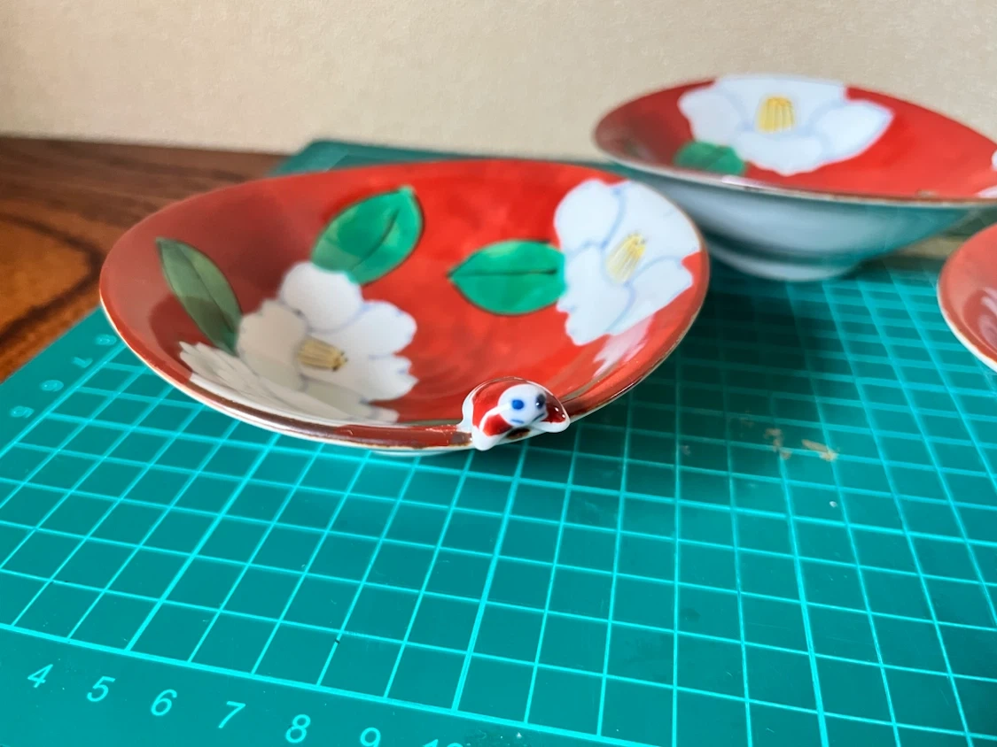 泰山 椿文 小鉢 3点セット 陶器の写真3枚目