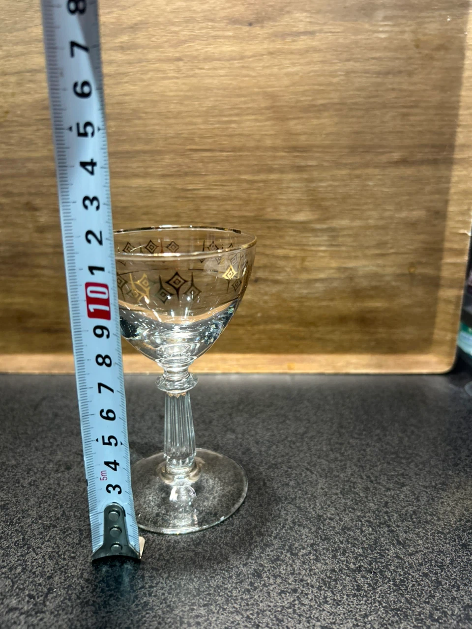 Vintage Gold-Rimmed Coupe Glasses (Set of 8)の写真3枚目
