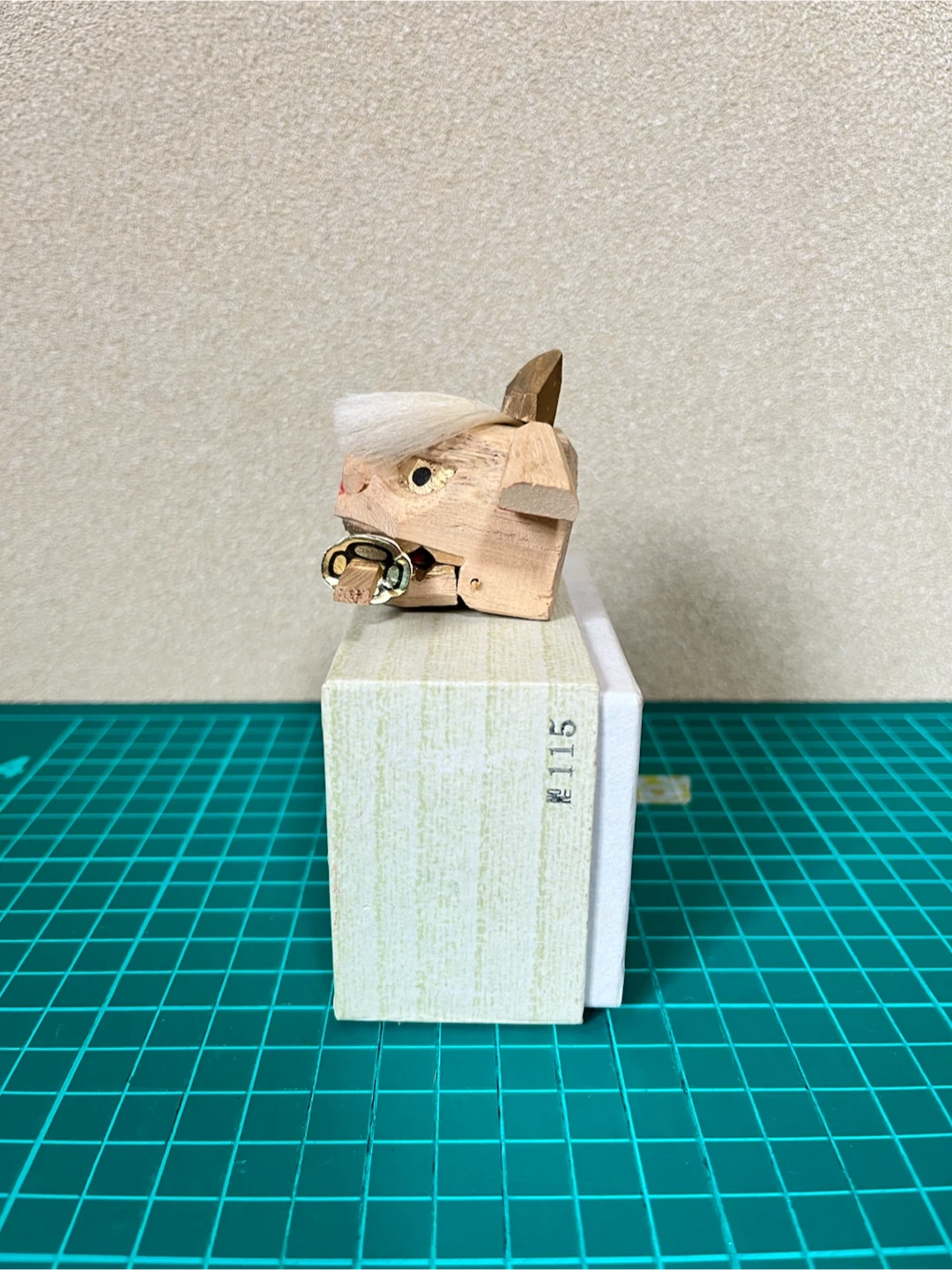 加賀 獅子頭 千歳 中島めんや 木彫りの写真2枚目