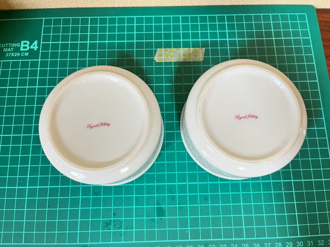 エレガントポタリー 小鉢 2個セット フルーツ柄の写真3枚目