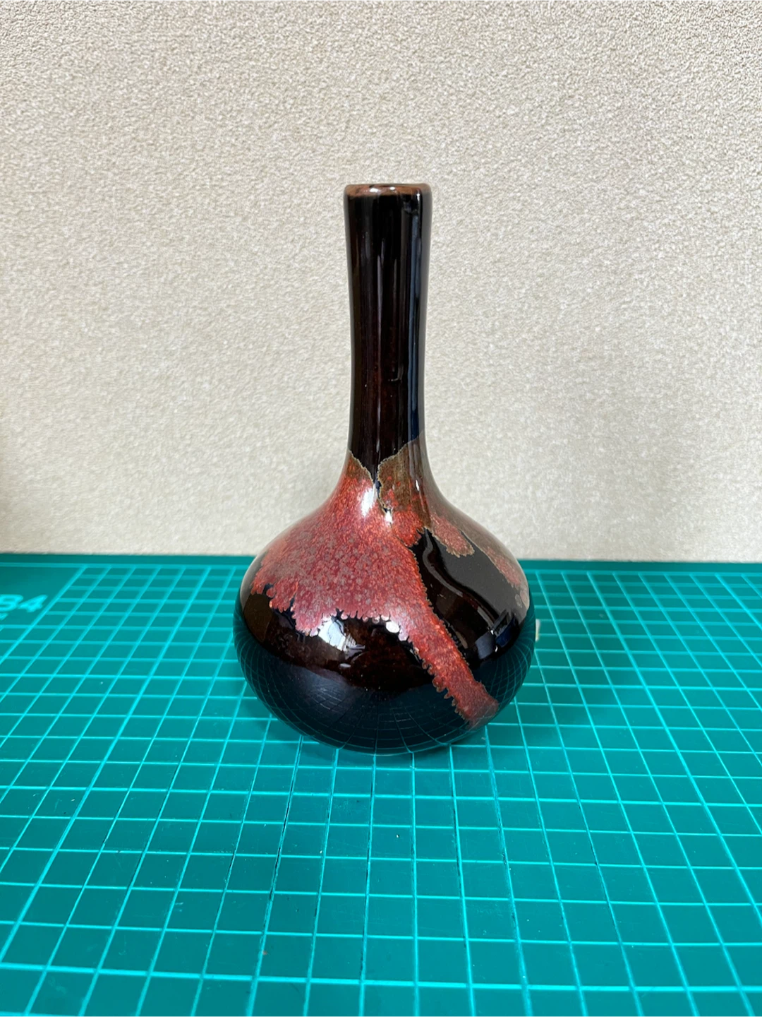 陶器 花瓶 模様入り 卓上フラワーベース