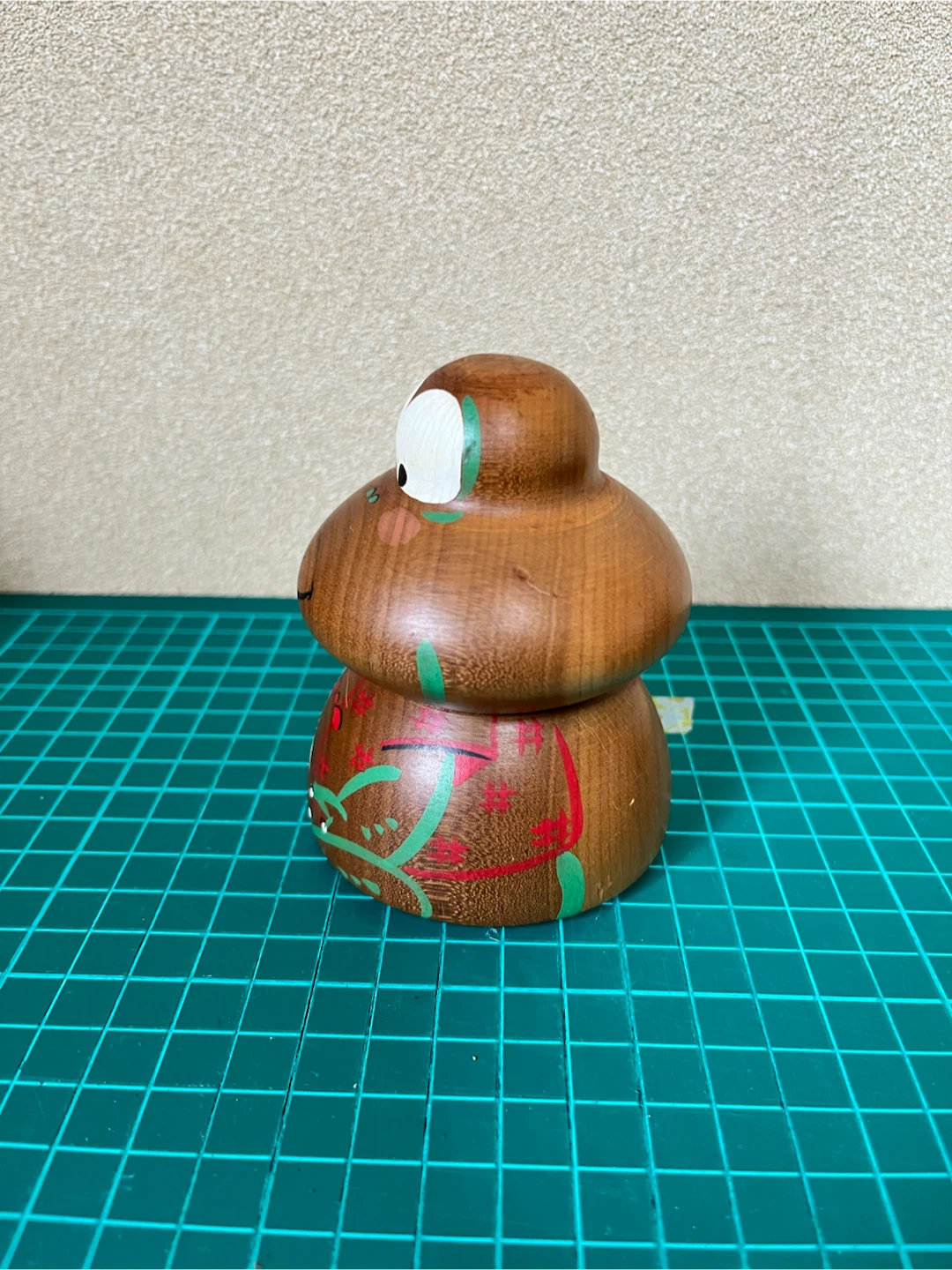 福かえる 木製置物 縁起物の写真2枚目