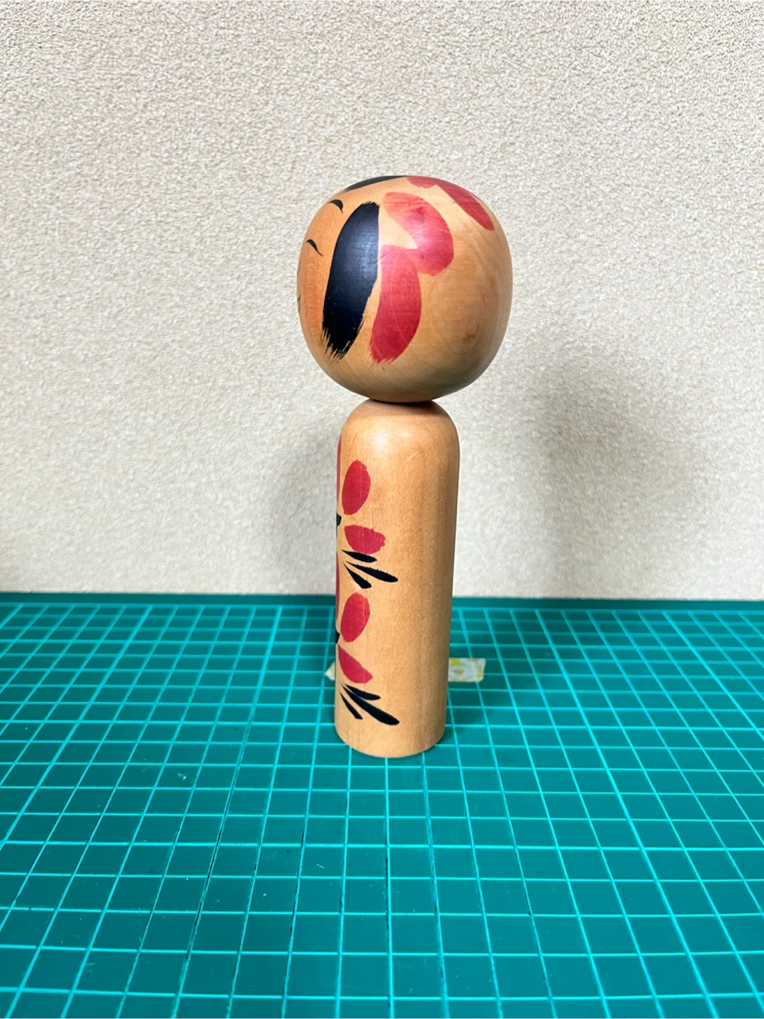 こけし 創作こけし 木彫り 人形の写真2枚目