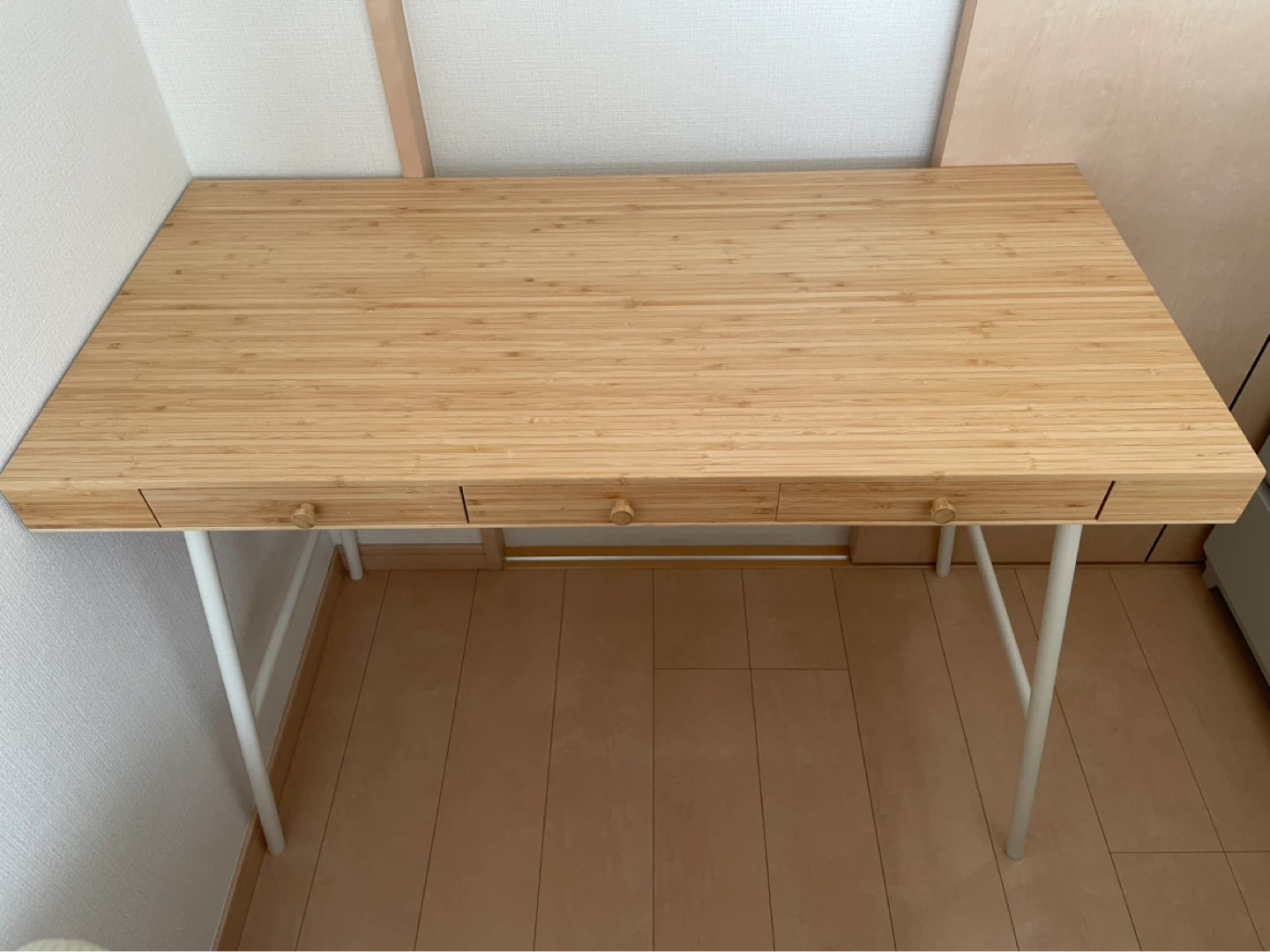 IKEA リルオーセンデスク 幅102cm 定価: 16,990円