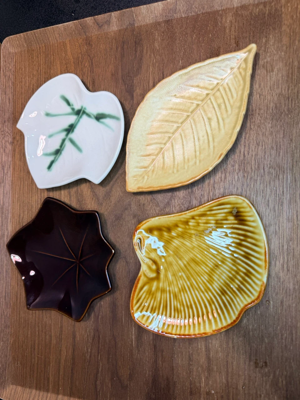 小皿 4枚セット 葉っぱ 陶器 豆皿の写真2枚目
