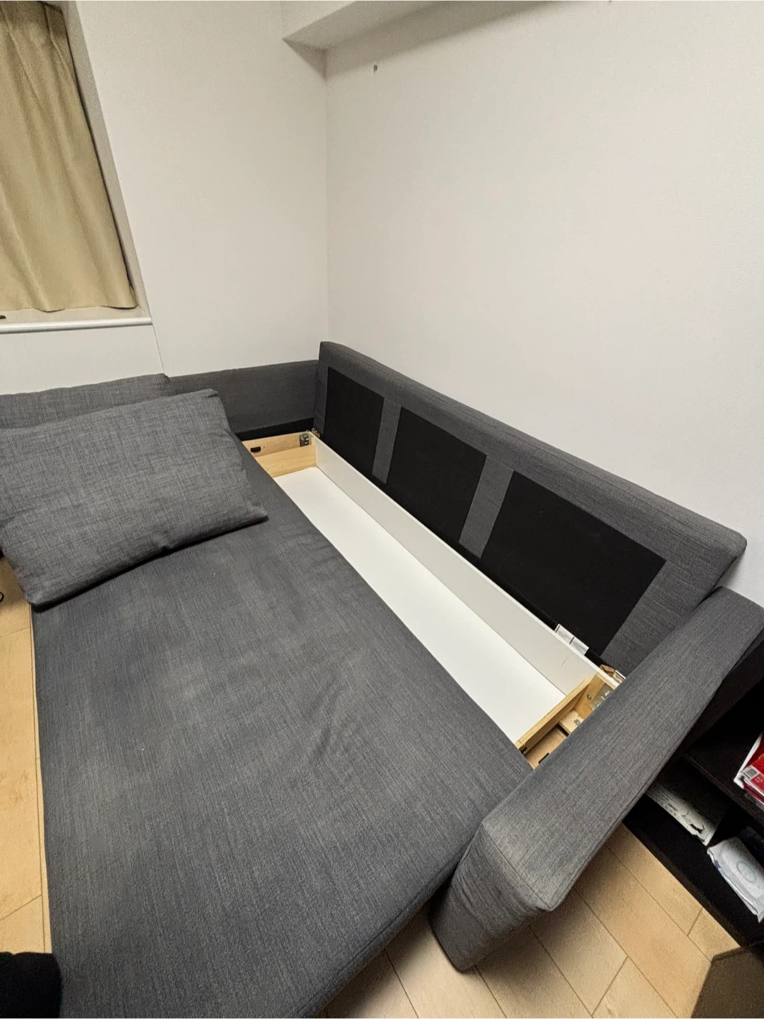 IKEA ソファベッド ダークグレー｜ダブルサイズ・収納付きの写真4枚目