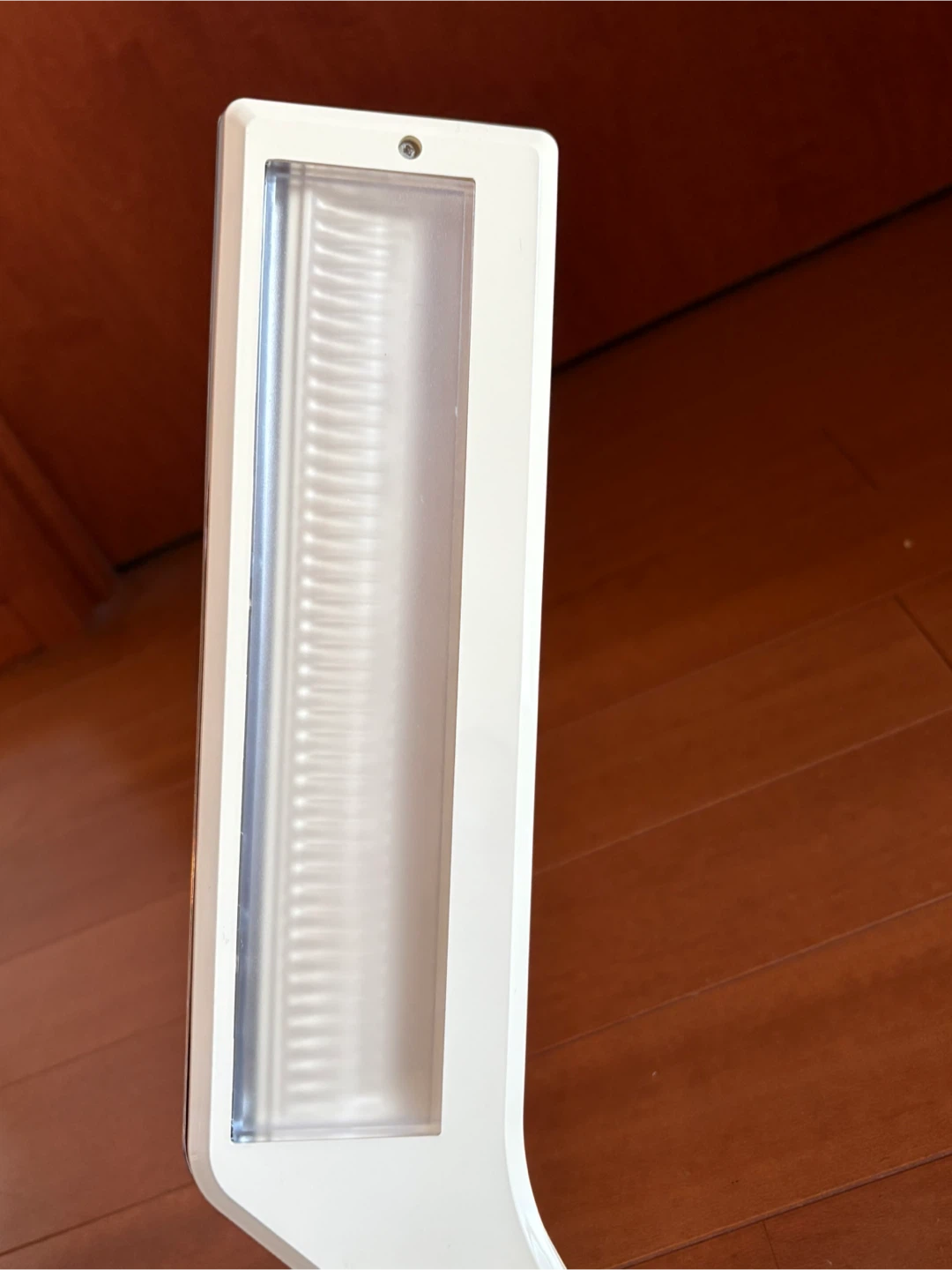【中古品】LEDデスクライトの写真3枚目