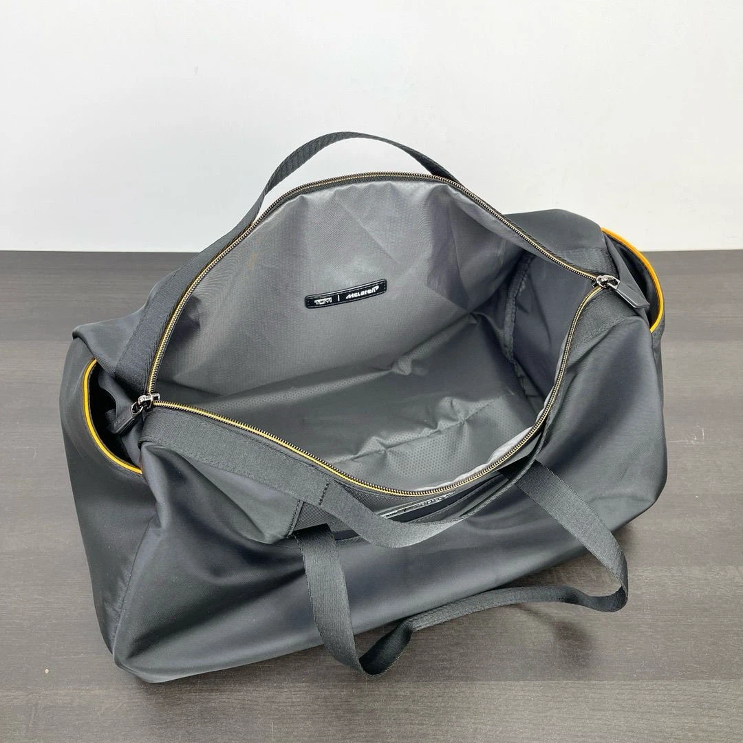 TUMI×McLaren コラボ ボストンバッグ 新品未使用 撮影のみの写真9枚目