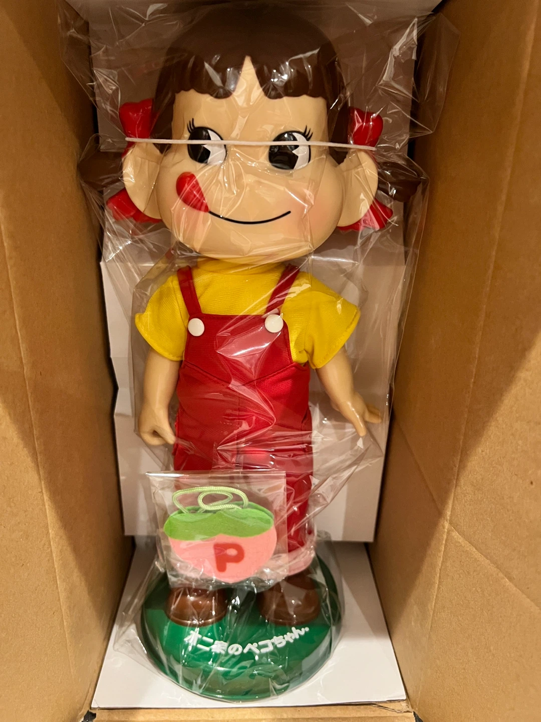 レア当選品不二家 ペコちゃん 首ふり人形