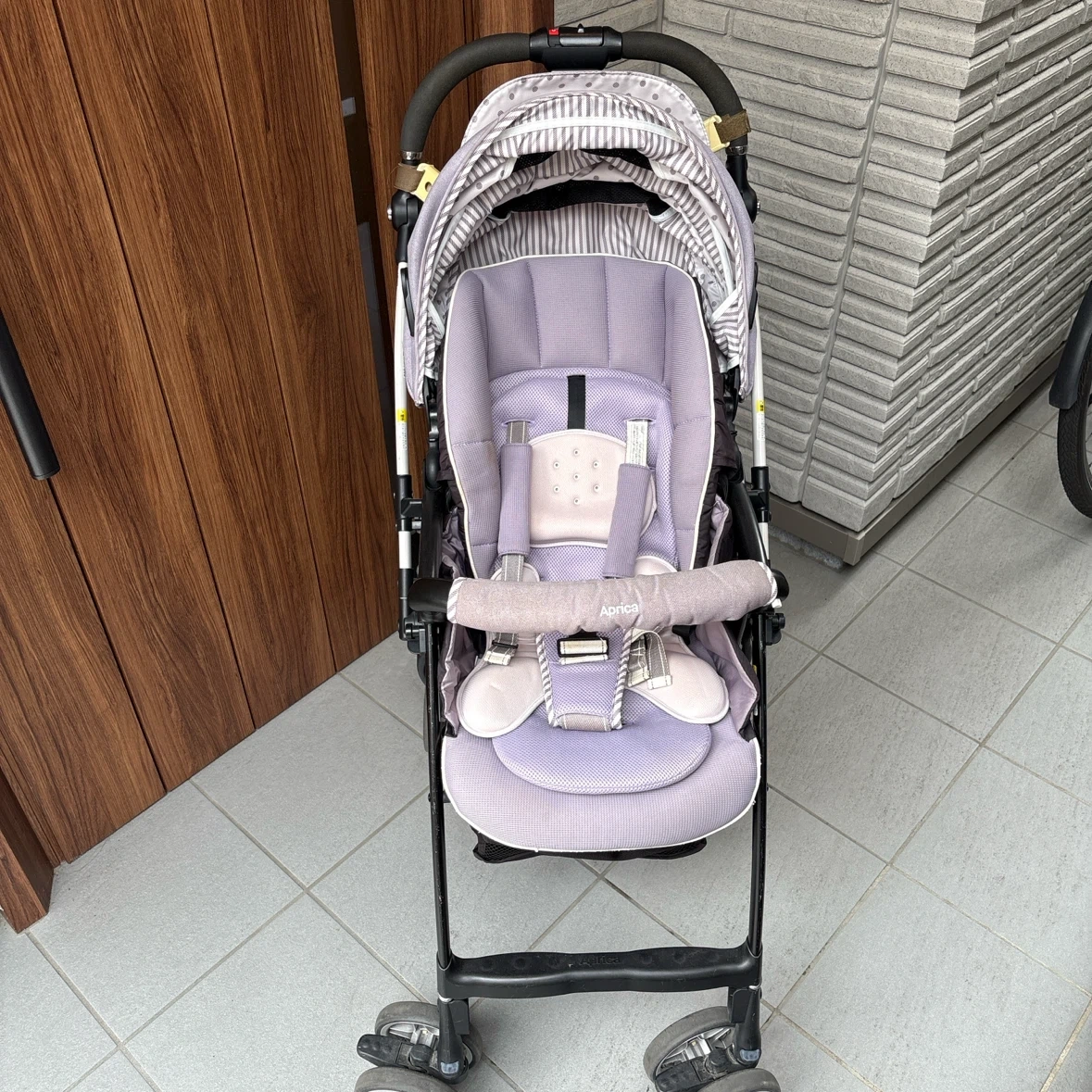Aprica アップリカ ラクーナビッテ Luxuna Bitte A型ベビーカー 両対面式 パープル系の写真2枚目