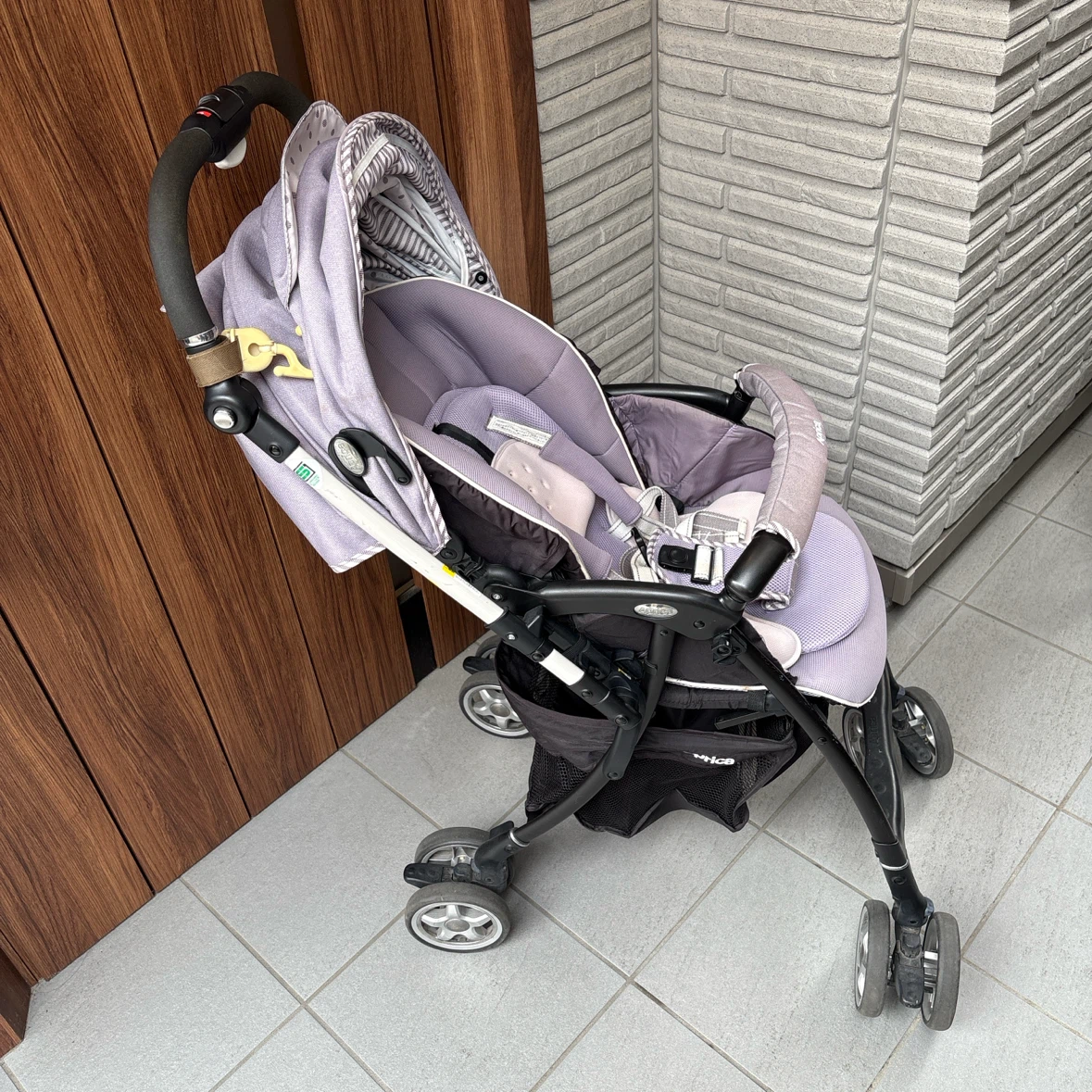 Aprica アップリカ ラクーナビッテ Luxuna Bitte A型ベビーカー 両対面式 パープル系の写真3枚目