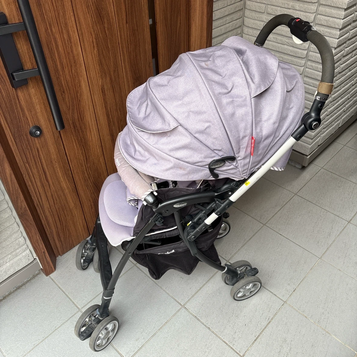 Aprica アップリカ ラクーナビッテ Luxuna Bitte A型ベビーカー 両対面式 パープル系の写真5枚目