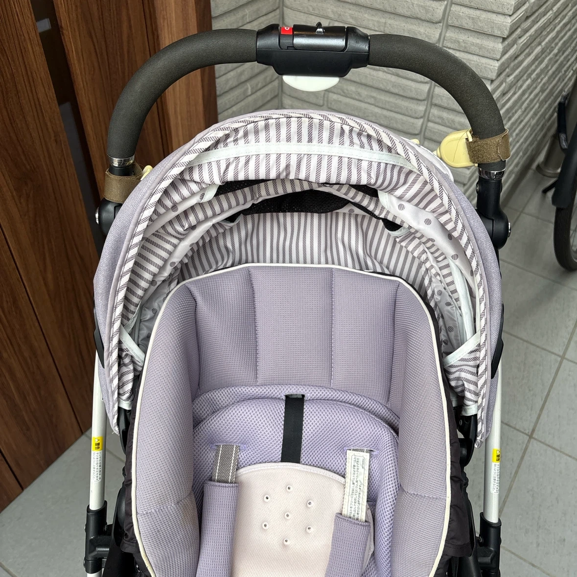 Aprica アップリカ ラクーナビッテ Luxuna Bitte A型ベビーカー 両対面式 パープル系の写真6枚目