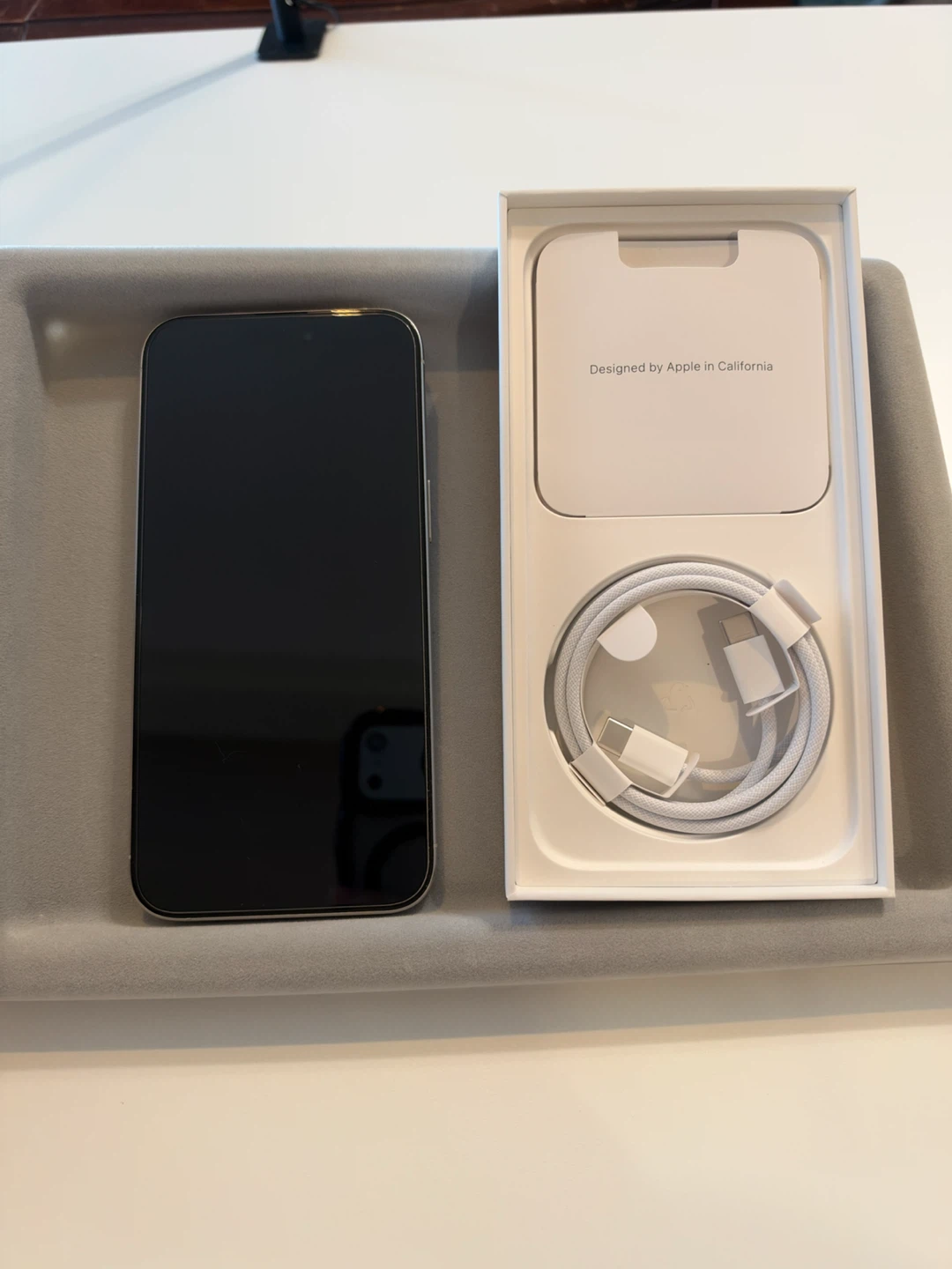 アップル iPhone 15 Pro Max256G 本体 箱・付属品付き