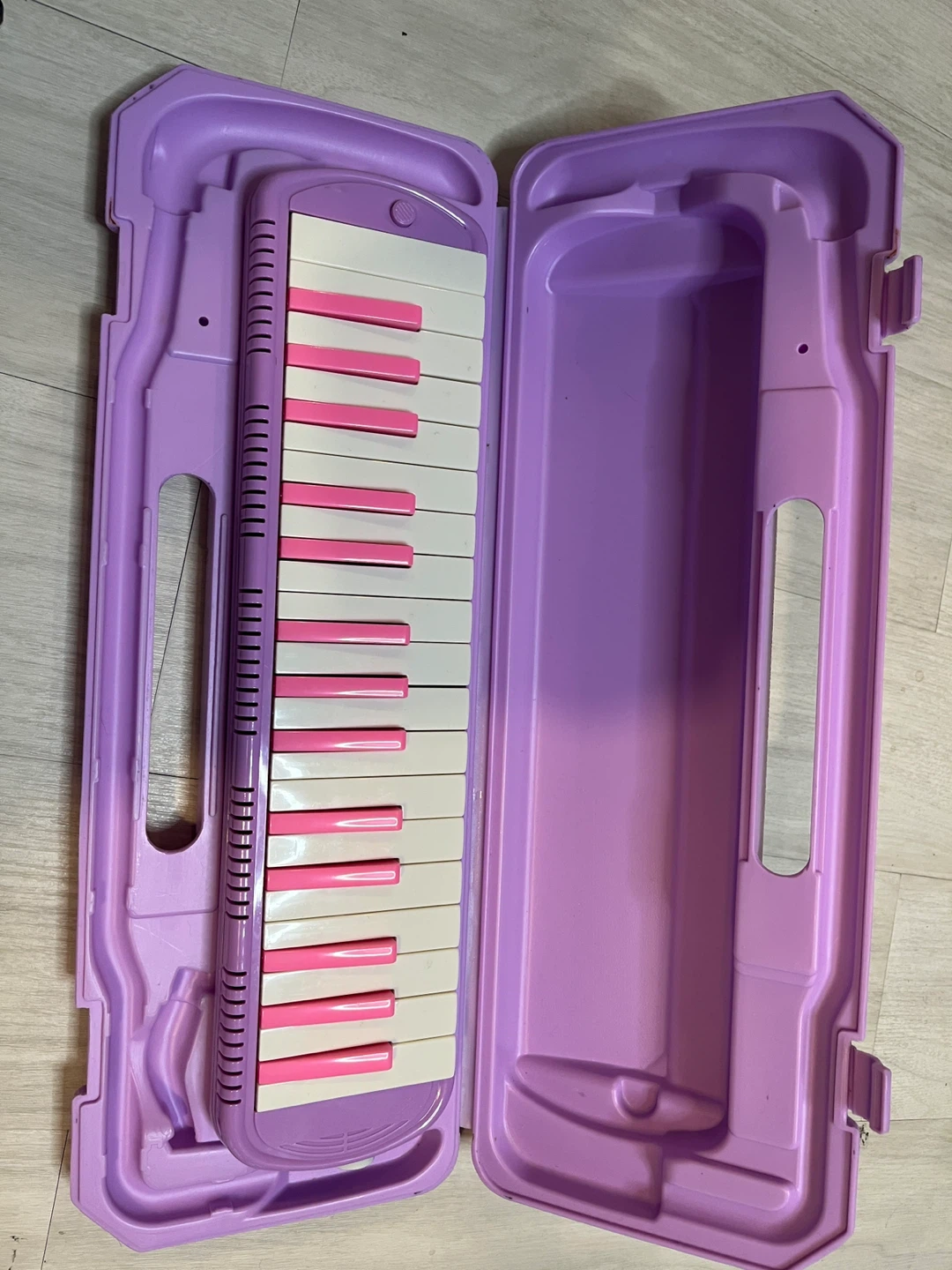 メロディピアノ 鍵盤ハーモニカ ピンクの写真2枚目