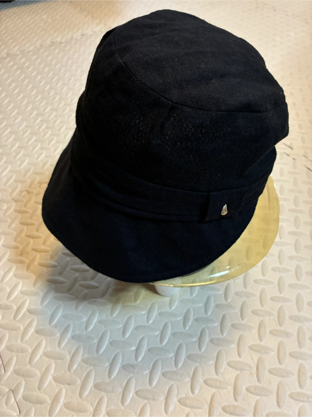 黒色 バケットハットの写真2枚目