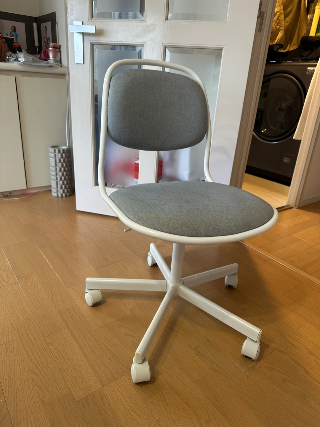 IKEA ワークチェア 昇降式 グレー ホワイト