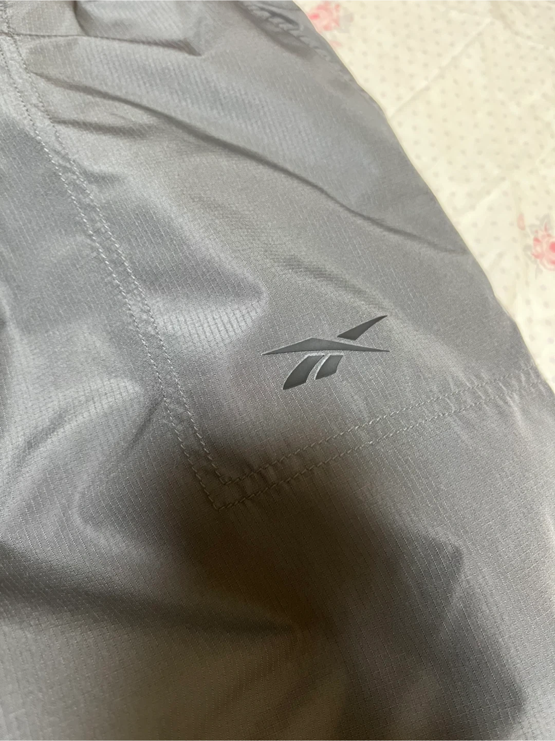 リーボック パンツの写真2枚目