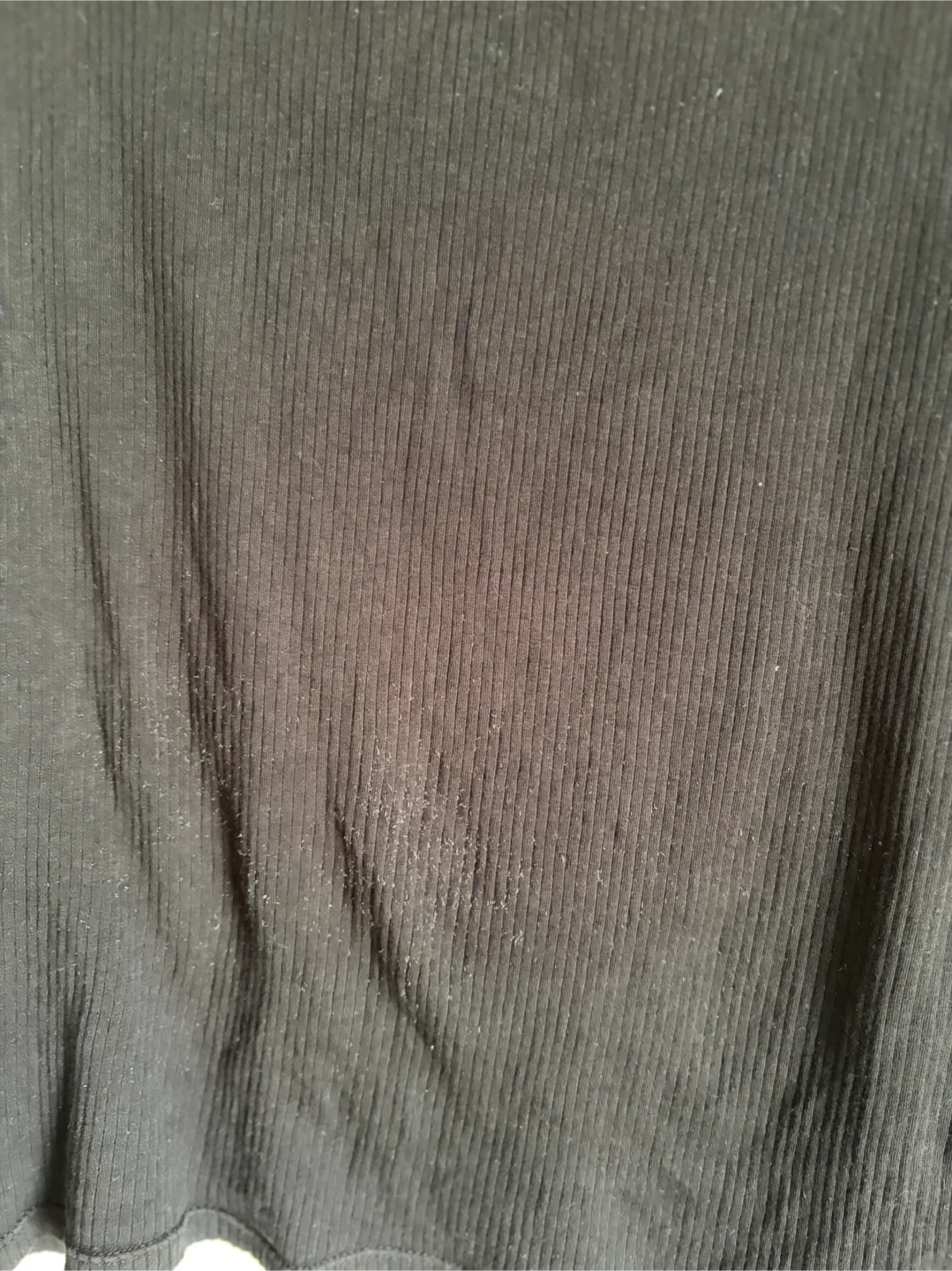 ユニクロ リブクルーネックTシャツ 黒 Mサイズの写真4枚目