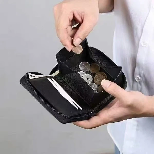 アントレクイップ 財布 ブラックとブラウンの写真6枚目