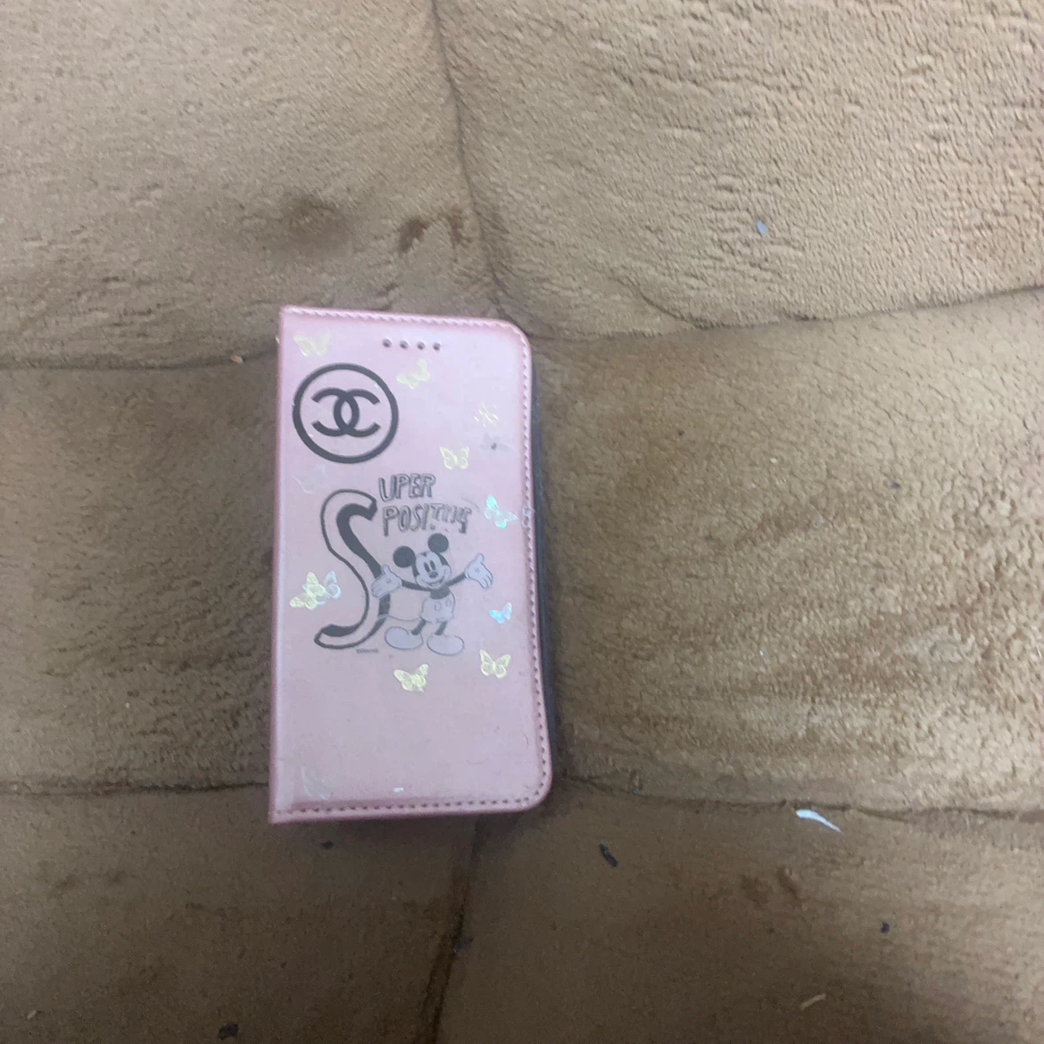 iPhone手帳型ケース4個の写真2枚目