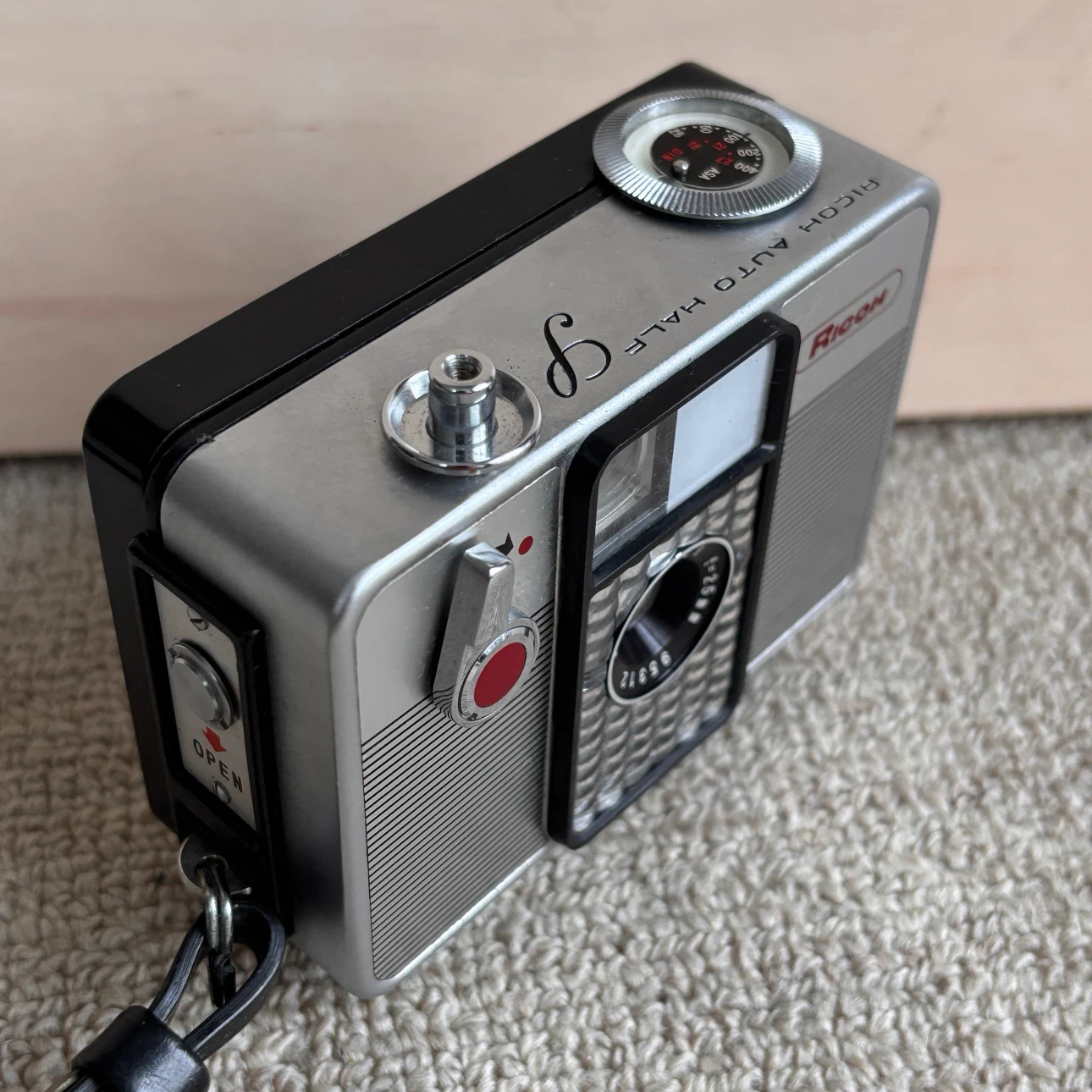 「RICOH AUTO HALF S（リコー オートハーフS）」の写真3枚目