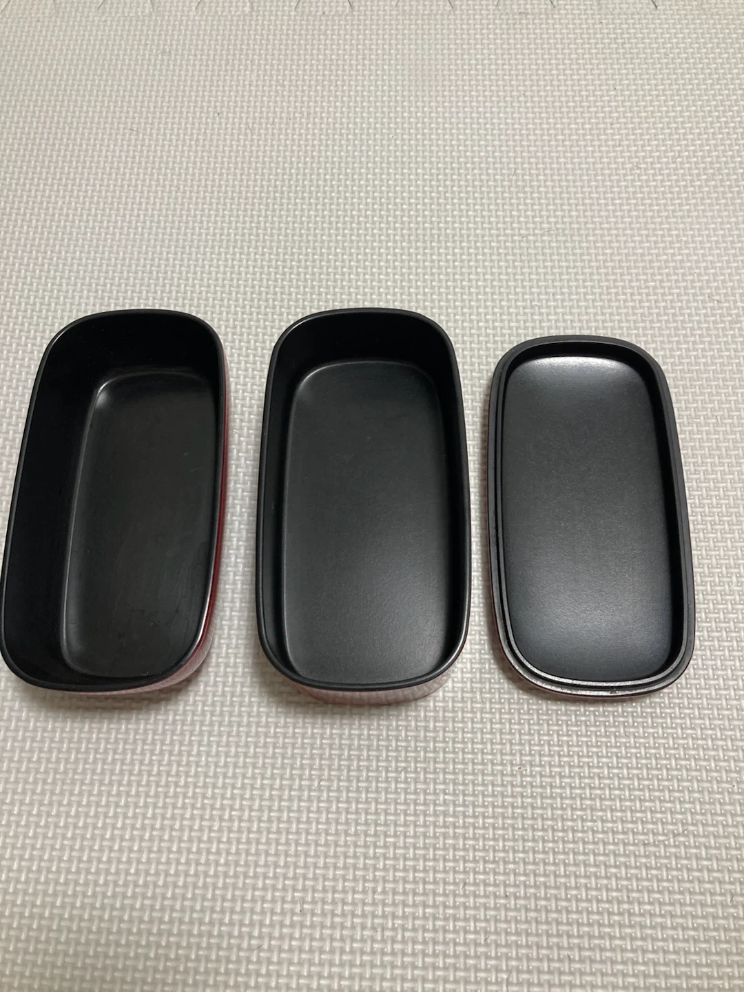 二段弁当箱 赤 漆塗り風の写真3枚目