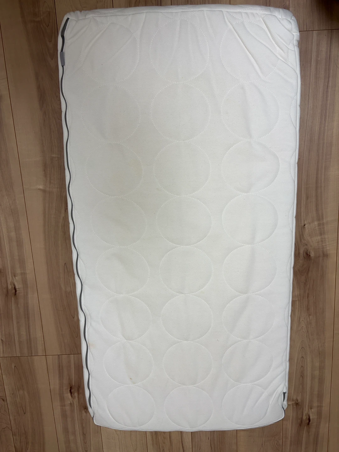 IKEA イケア SKONAST ショーナスト ベビーベッド用マットレス 60x120cmの写真2枚目