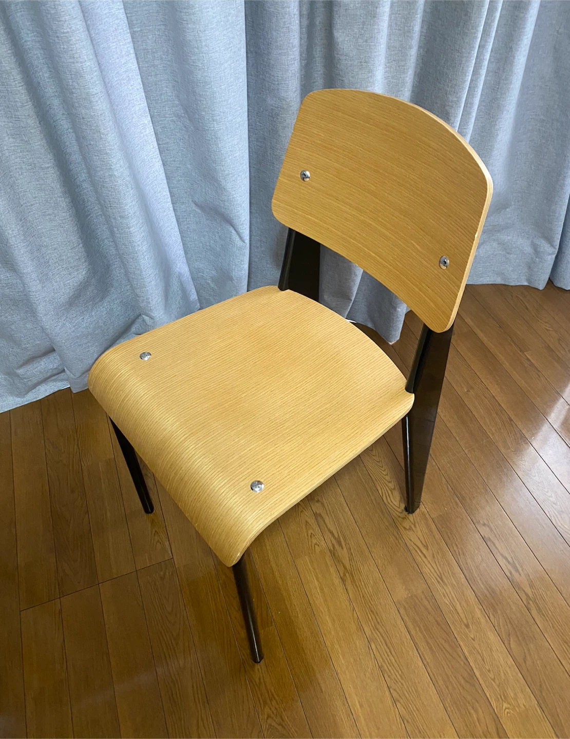 スタンダードチェア 木製ダイニングチェア