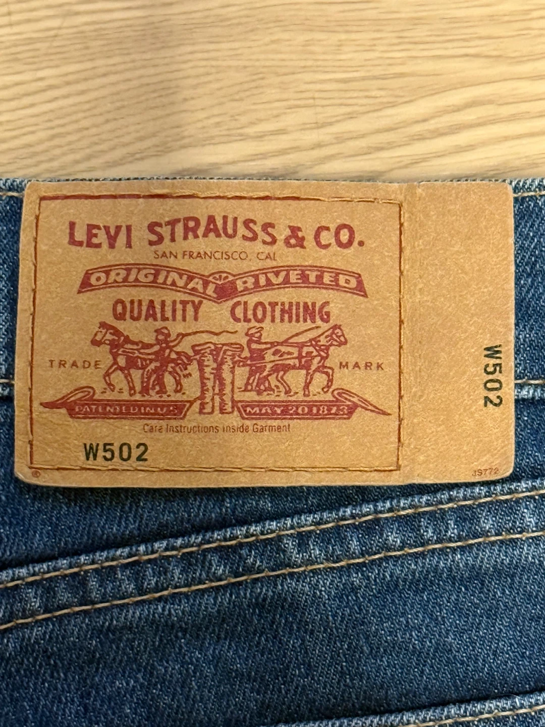 リーバイス W502 デニムパンツ 27インチの写真3枚目