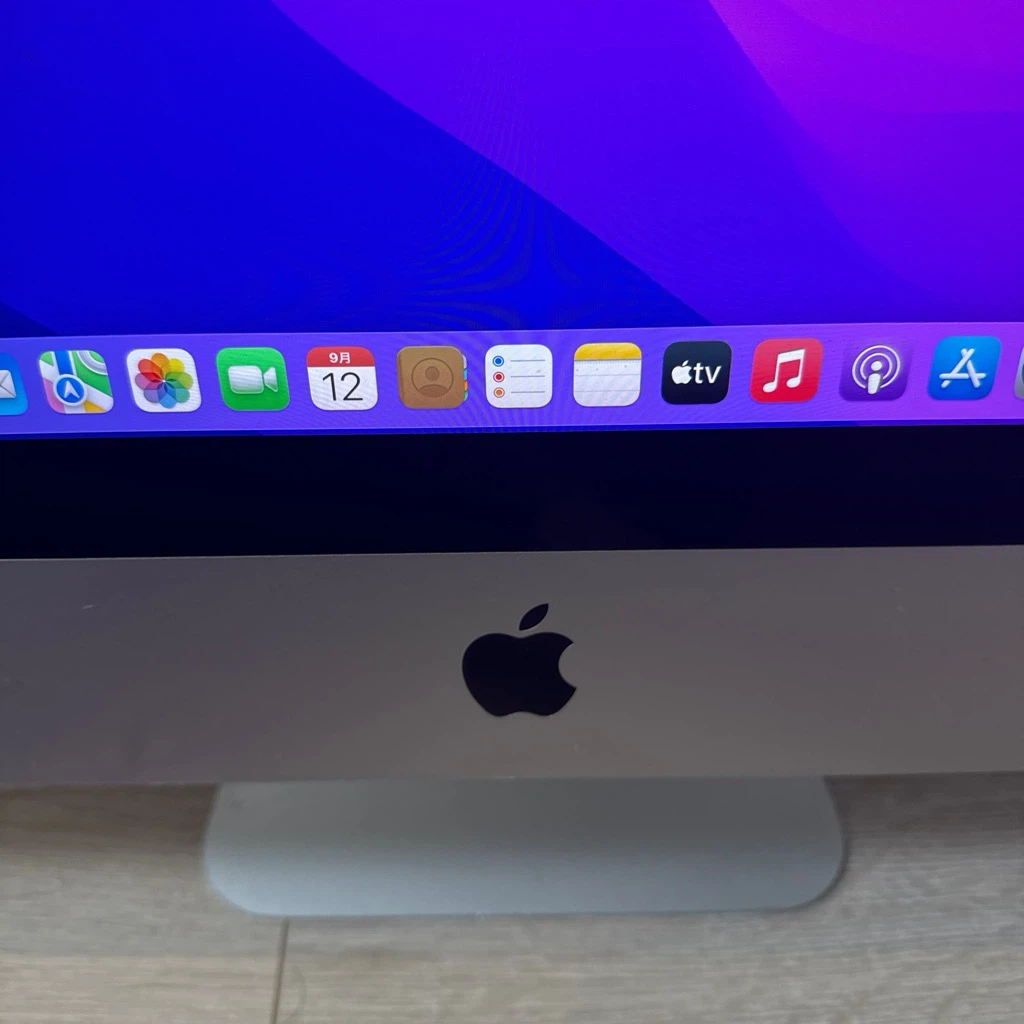 iMac 27インチ Retina 5K Late 2015 Core i7 4GHz／16GB／2.12TB 初期化済の写真3枚目