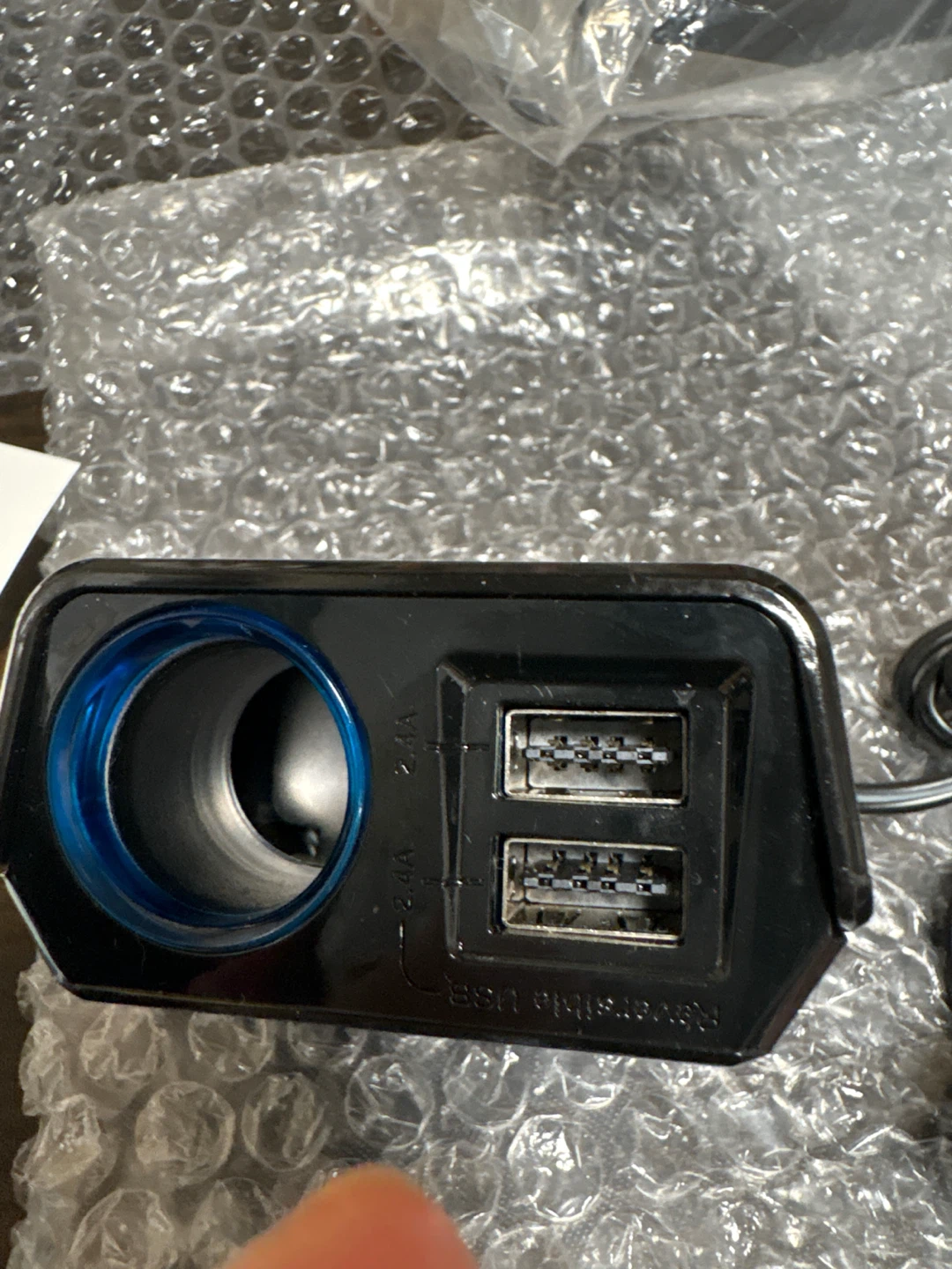 セイワ 車用 増設シガーソケット 1口 2USB（2.4A/リバーシブル）未使用の写真2枚目