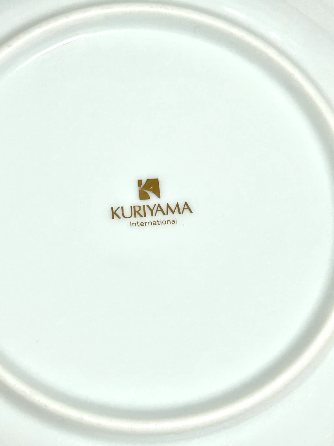 【美品】KURIYAMA 大皿1枚＆小皿4枚 パーティプレート 5点セットの写真2枚目
