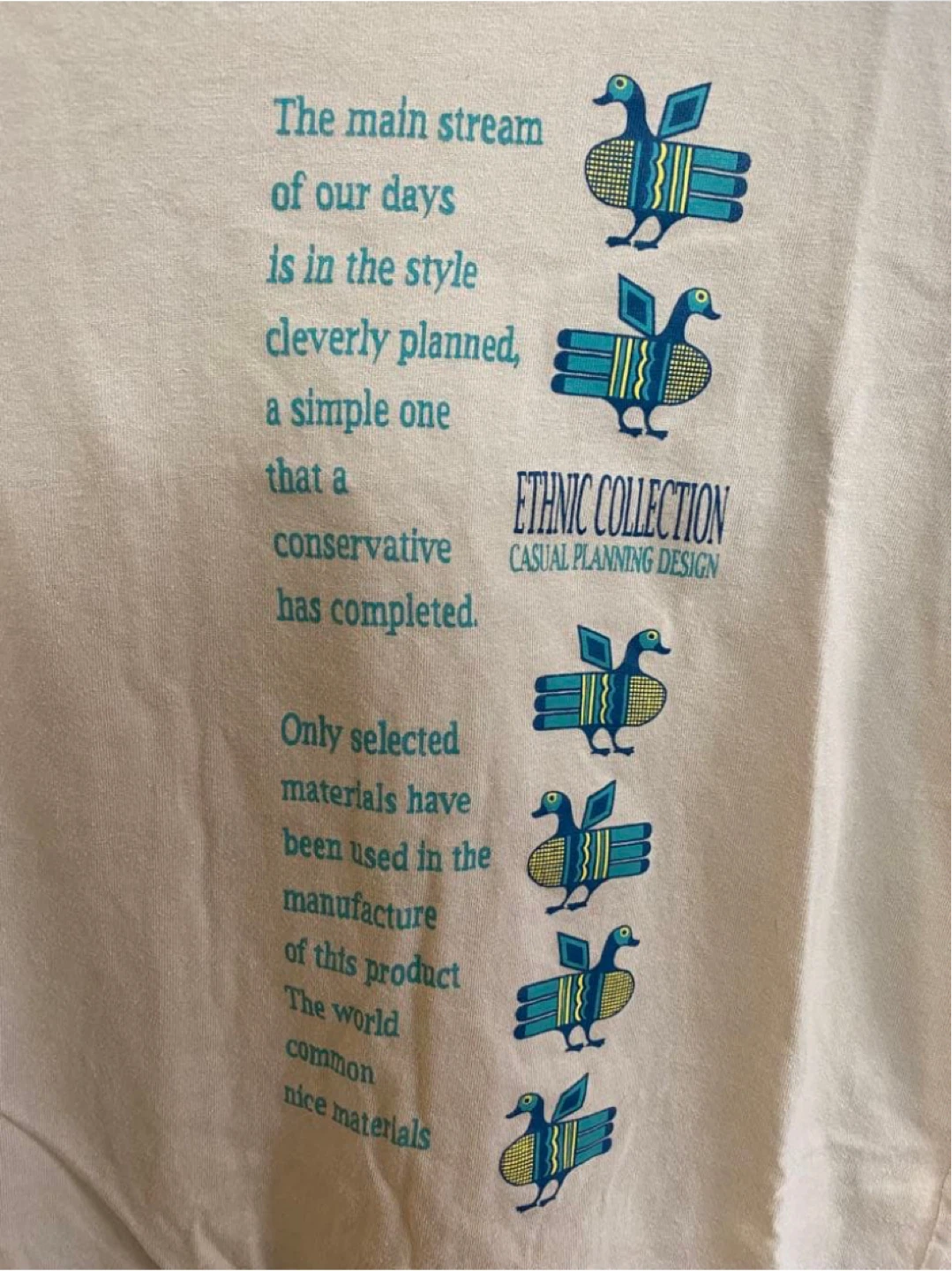 【美品】レディース　Tシャツの写真2枚目