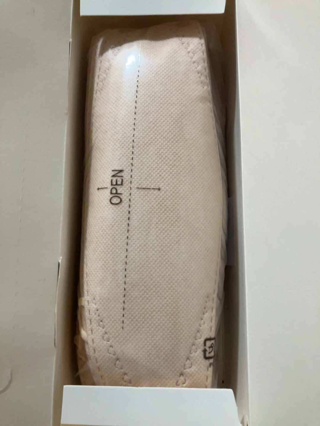 *新品未開封* KF-94 立体3Dマスク 30枚入 2色セットの写真2枚目
