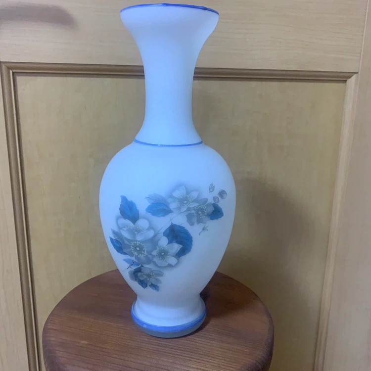 フロストガラス 花瓶