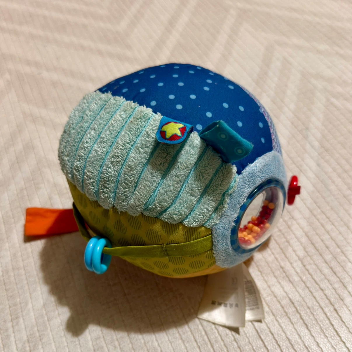 HABA 知育玩具 ボールの写真2枚目