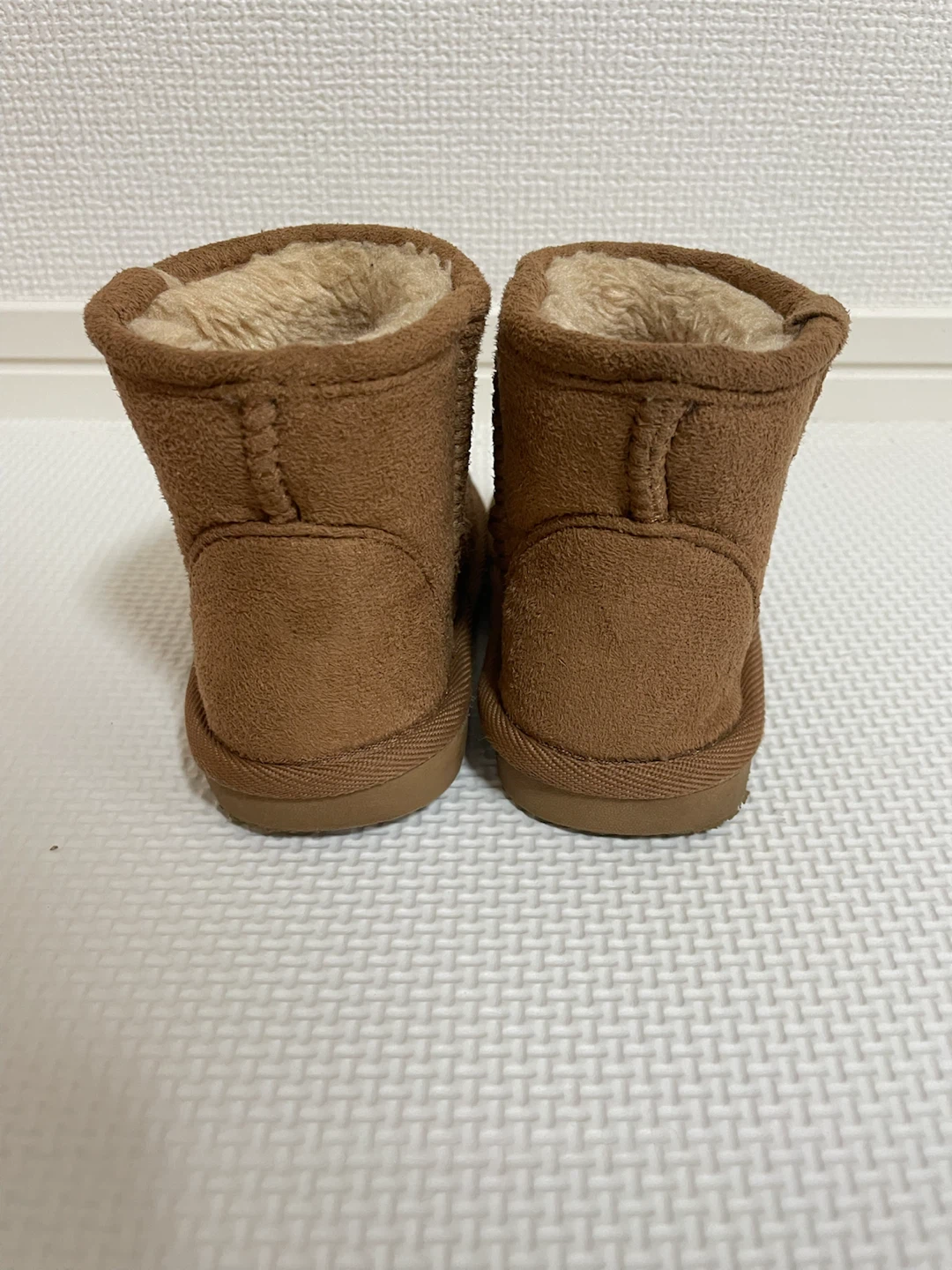 ブリーズ ムートンブーツ 茶 14.5cmの写真2枚目