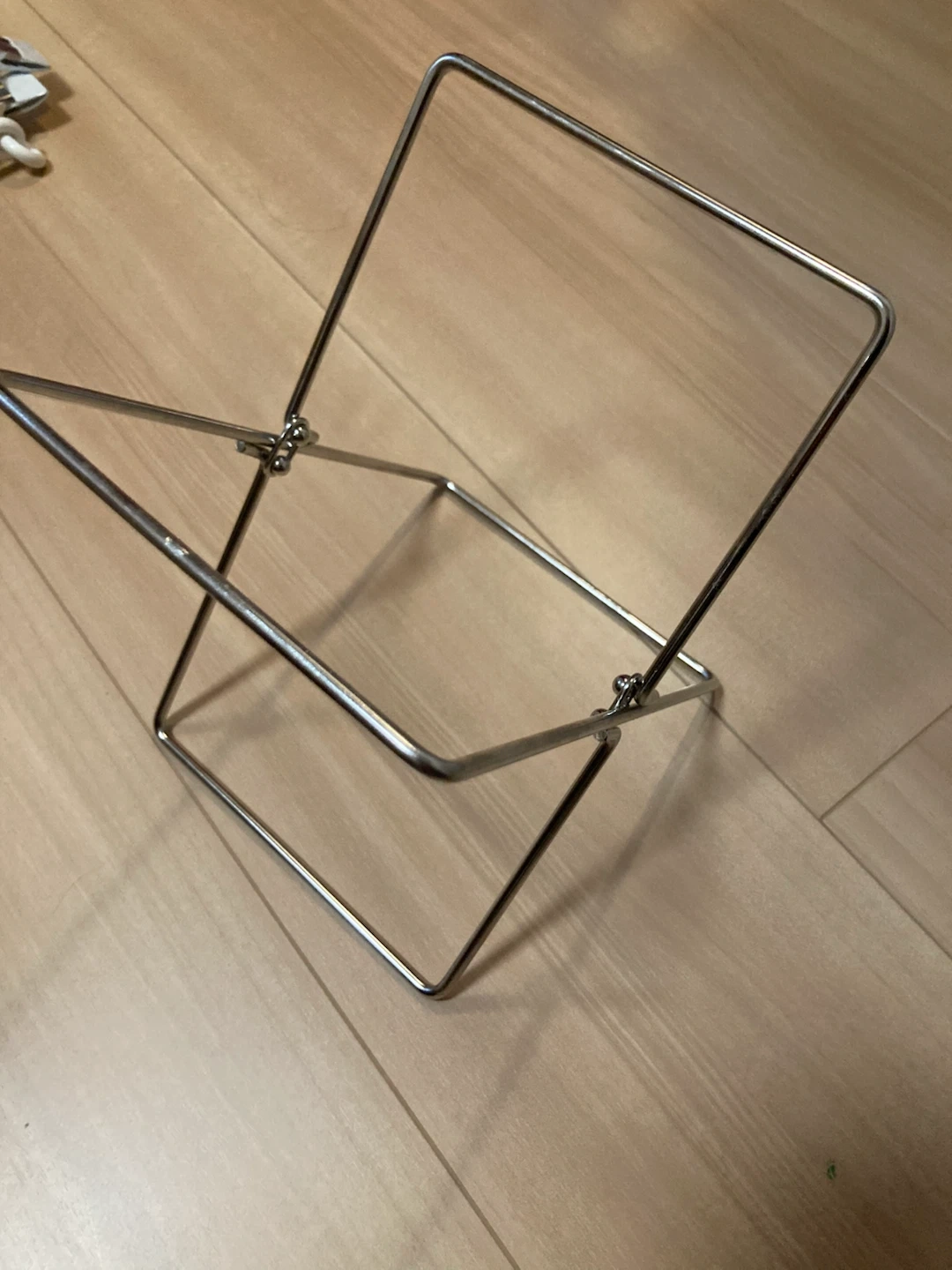 atomico 開閉できるポリ袋スタンド