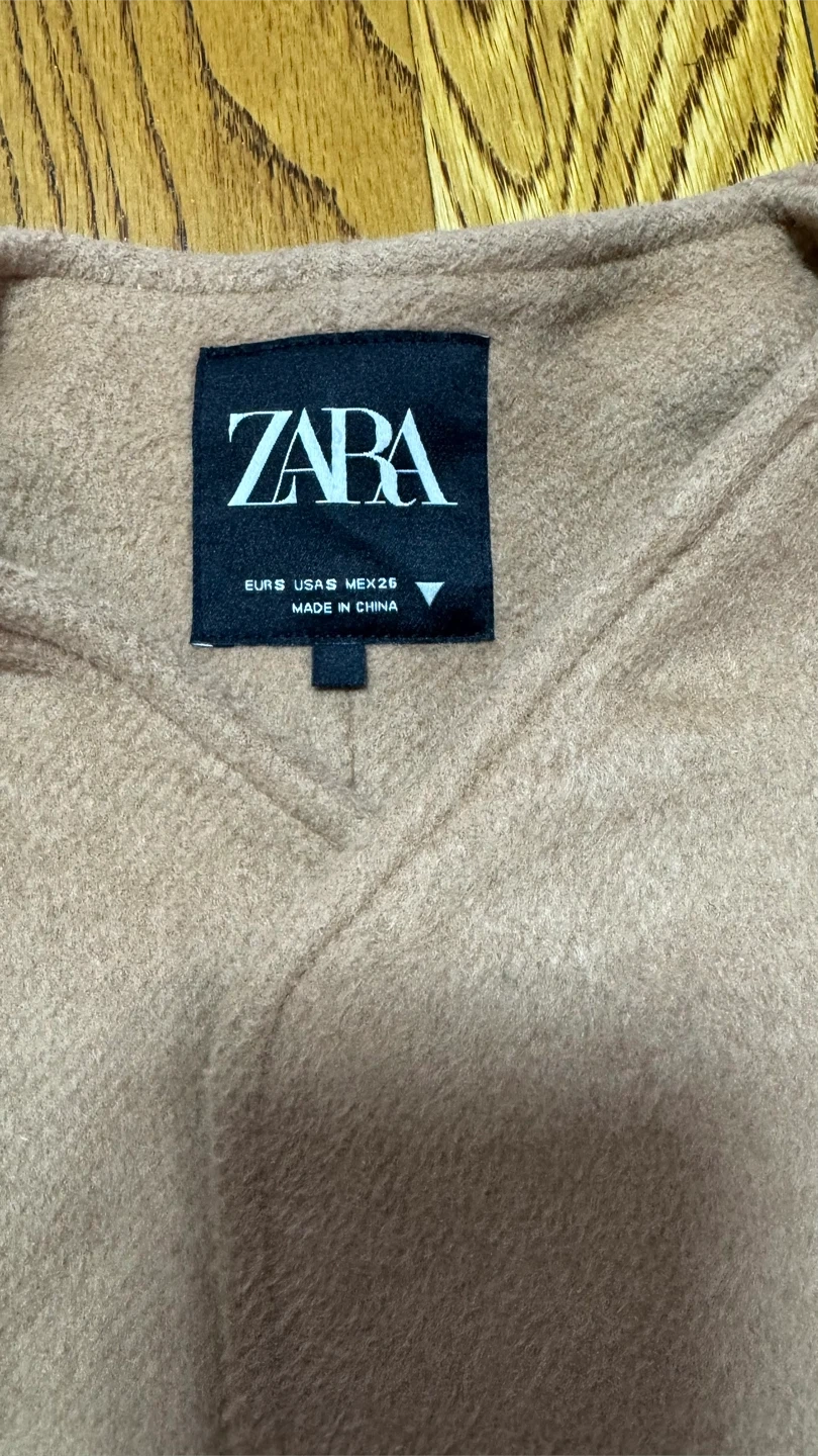ZARA ノーカラーコート ベージュ ベルト付き