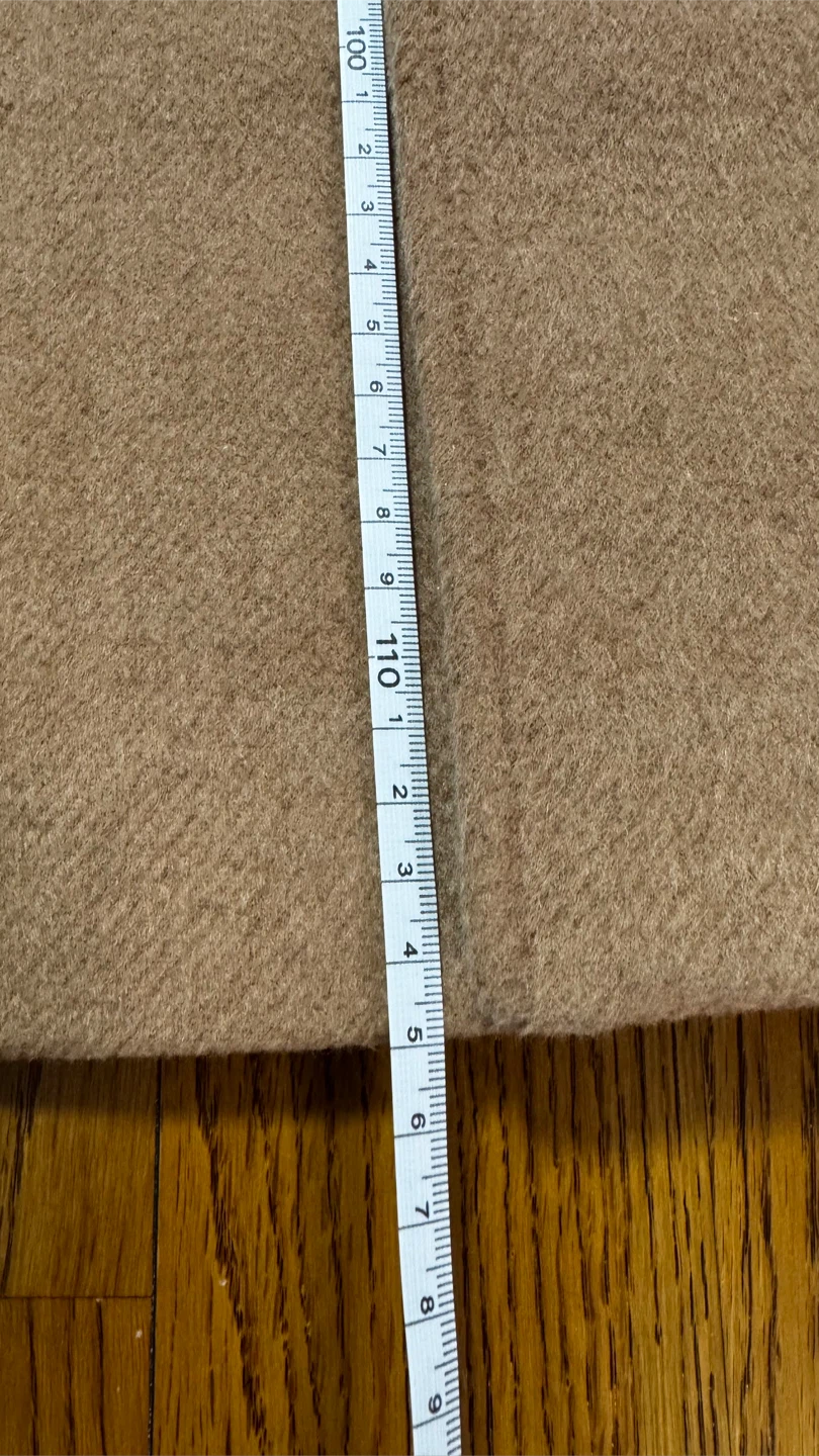 ZARA ノーカラーコート ベージュ ベルト付きの写真3枚目