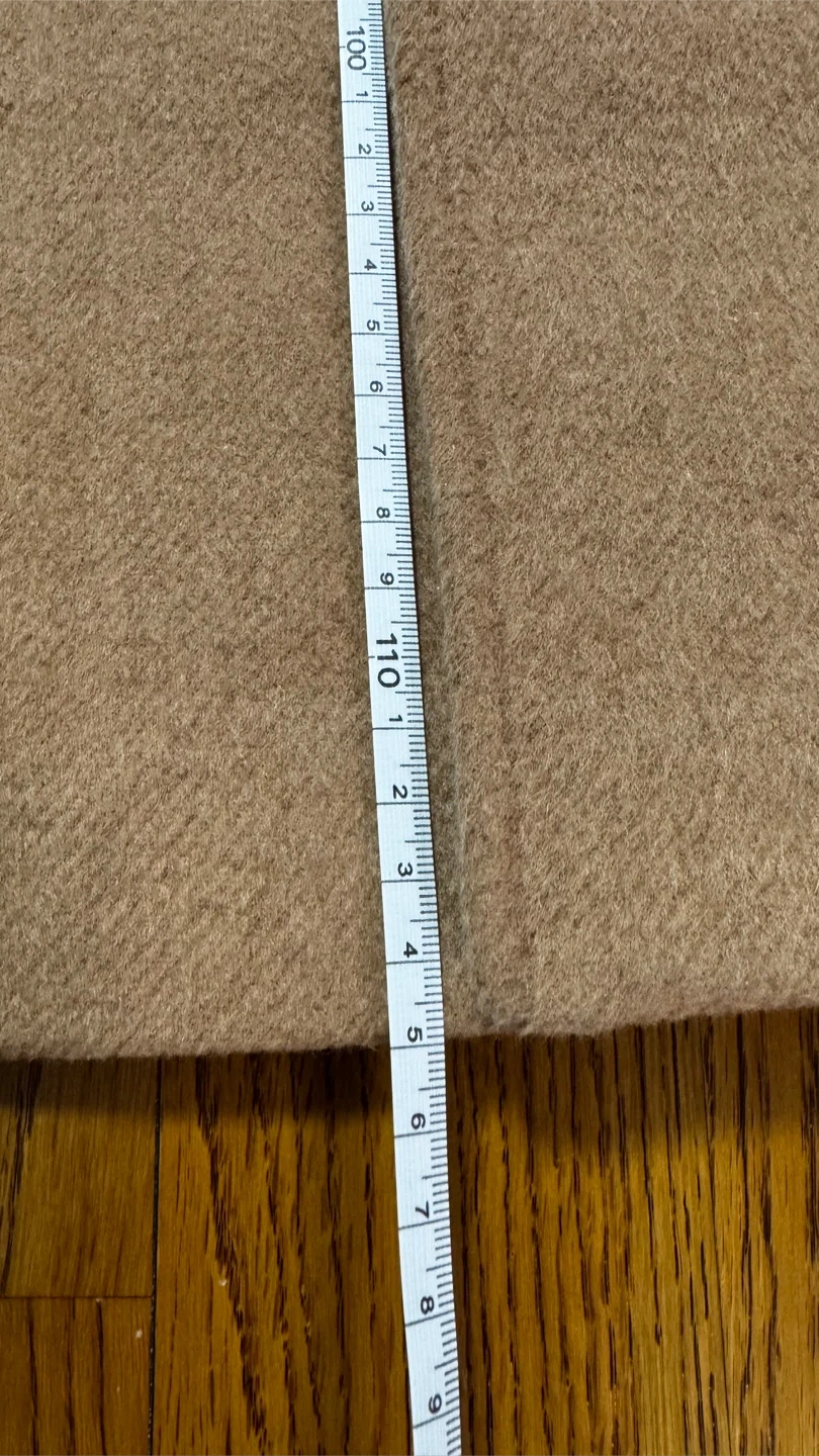 ZARA ノーカラーコート ベージュ ベルト付きの写真3枚目