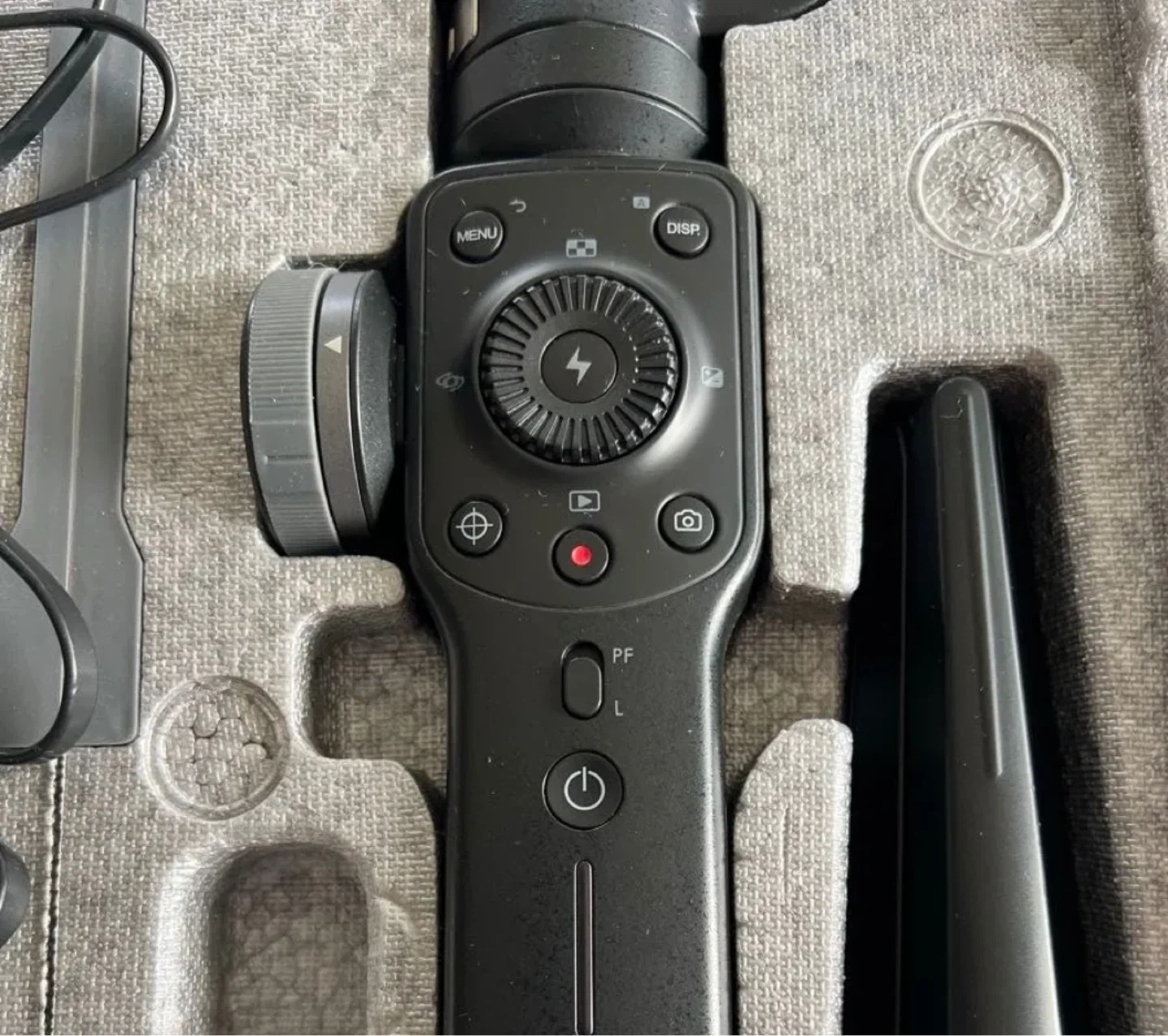 【ジンバル】ZHIYUN SMOOTH 4 スマートフォン プロ仕様 3軸電動スタビライザーの写真2枚目