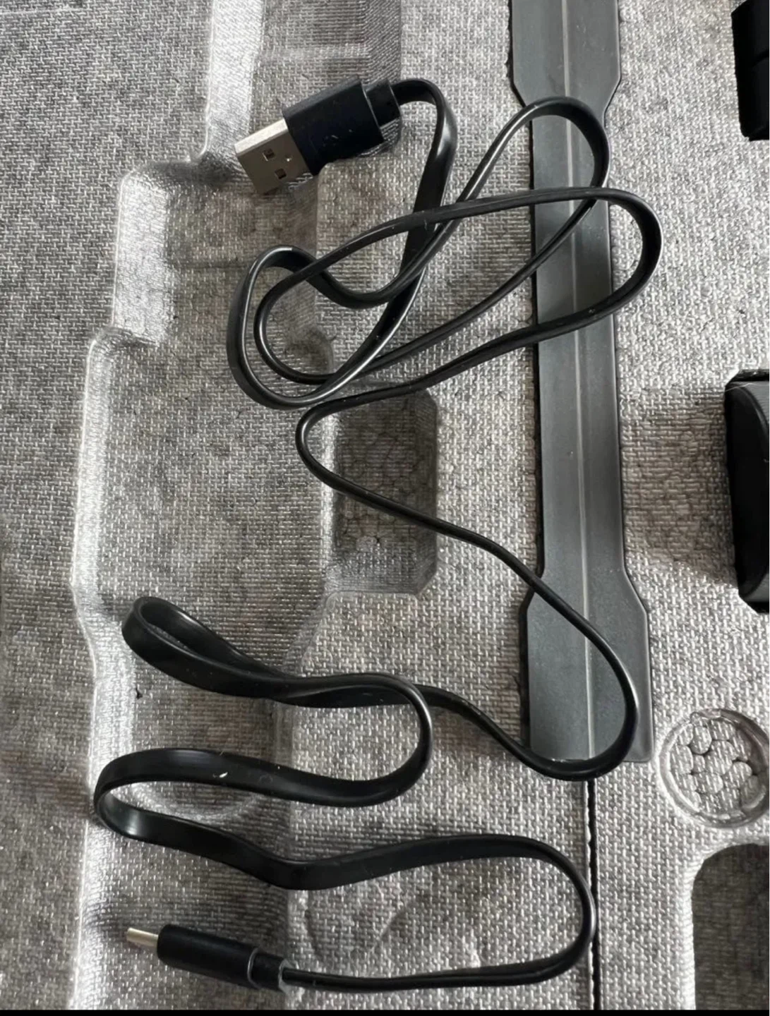 【ジンバル】ZHIYUN SMOOTH 4 スマートフォン　プロ仕様　3軸電動スタビライザーの写真5枚目
