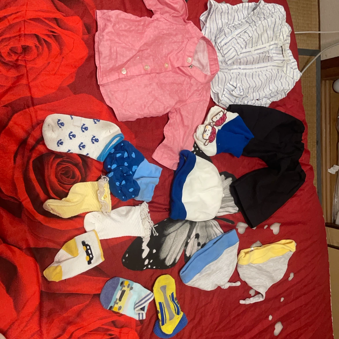 新生児〜3ヶ月頃のベビー服・無料