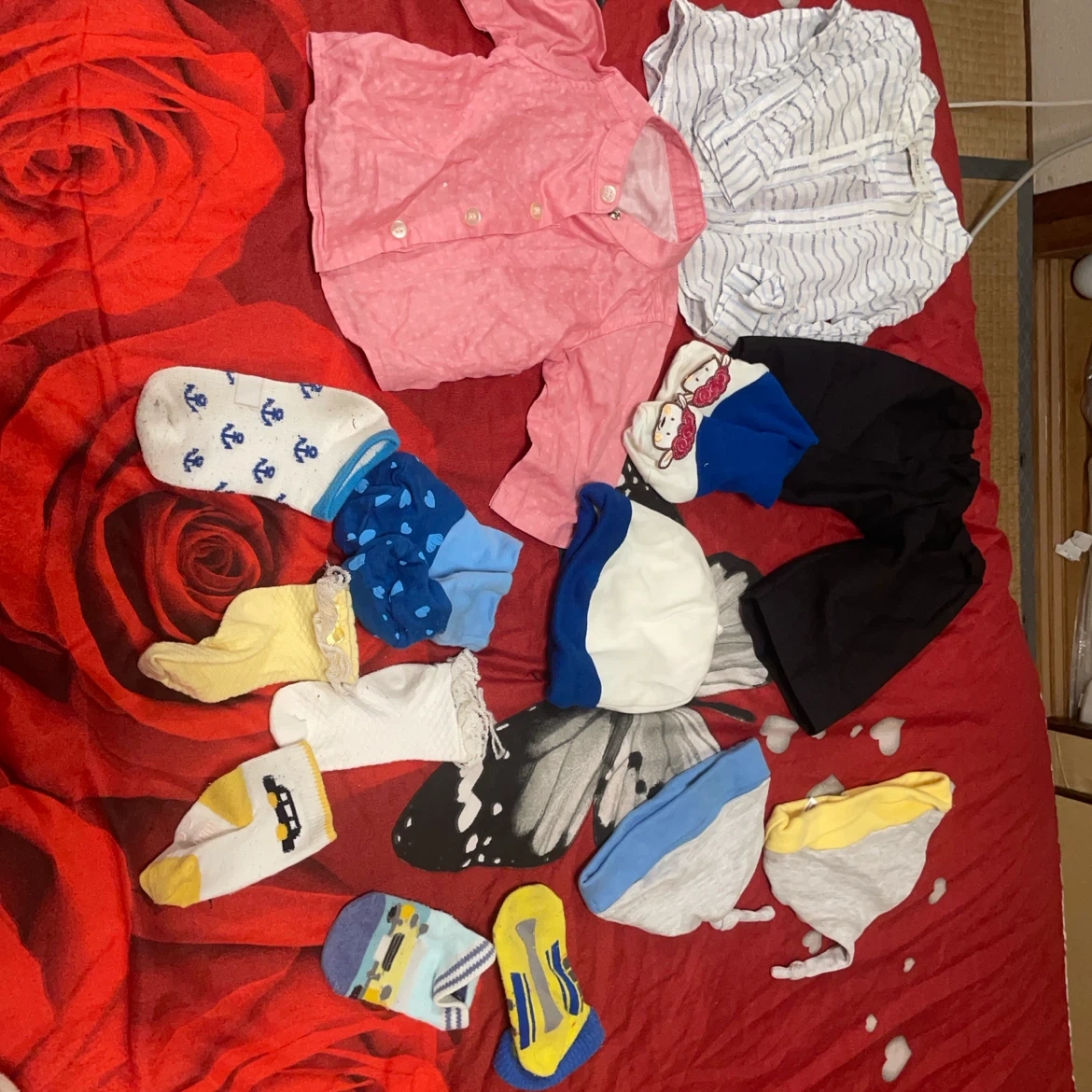 新生児〜3ヶ月頃のベビー服・無料