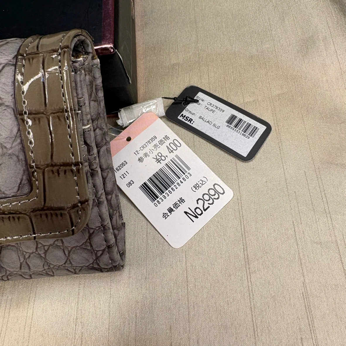 GUESS 長財布 CR378359の写真2枚目