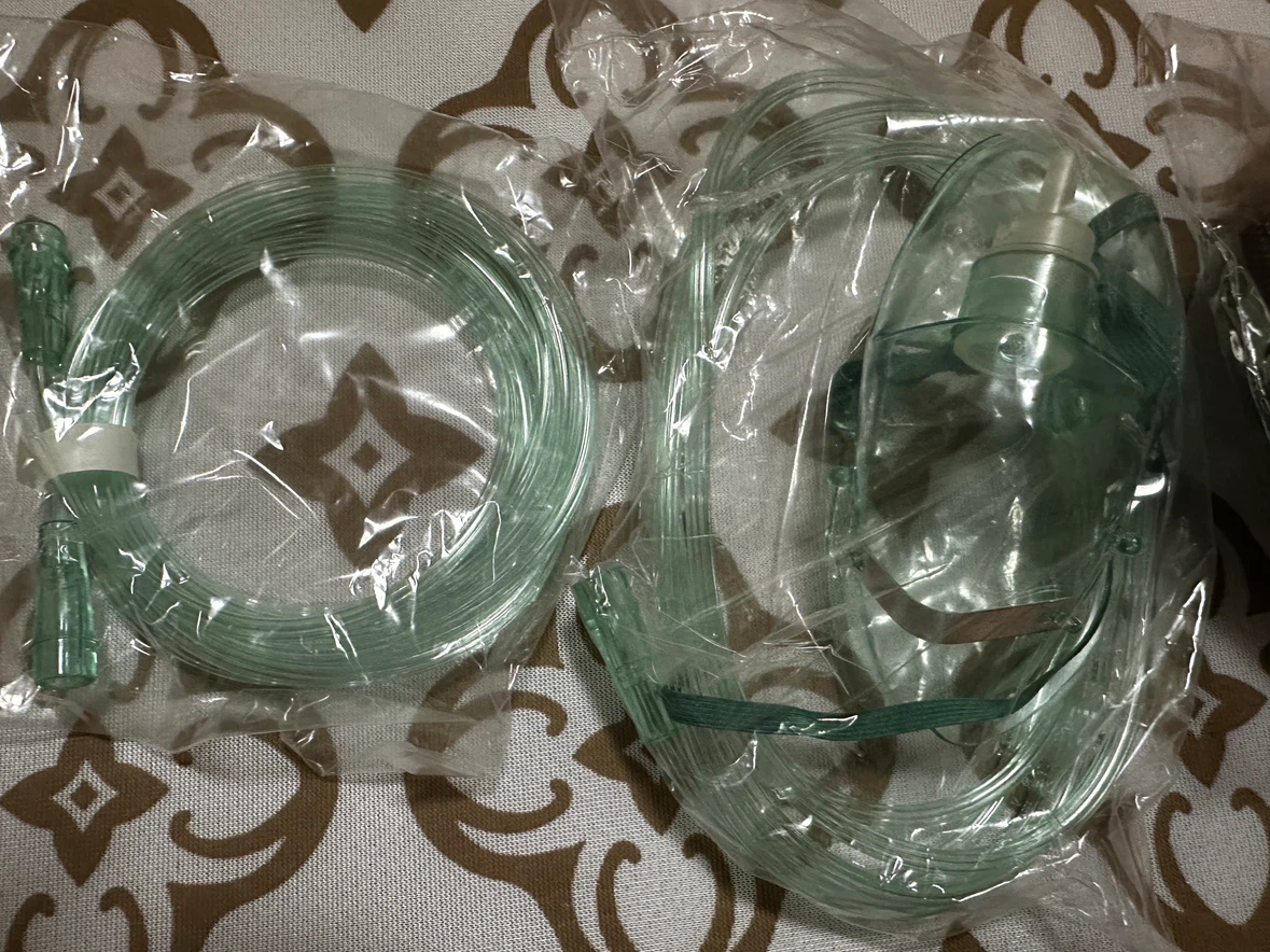 リタエアー 水素ガス生成器 付属品一式の写真2枚目