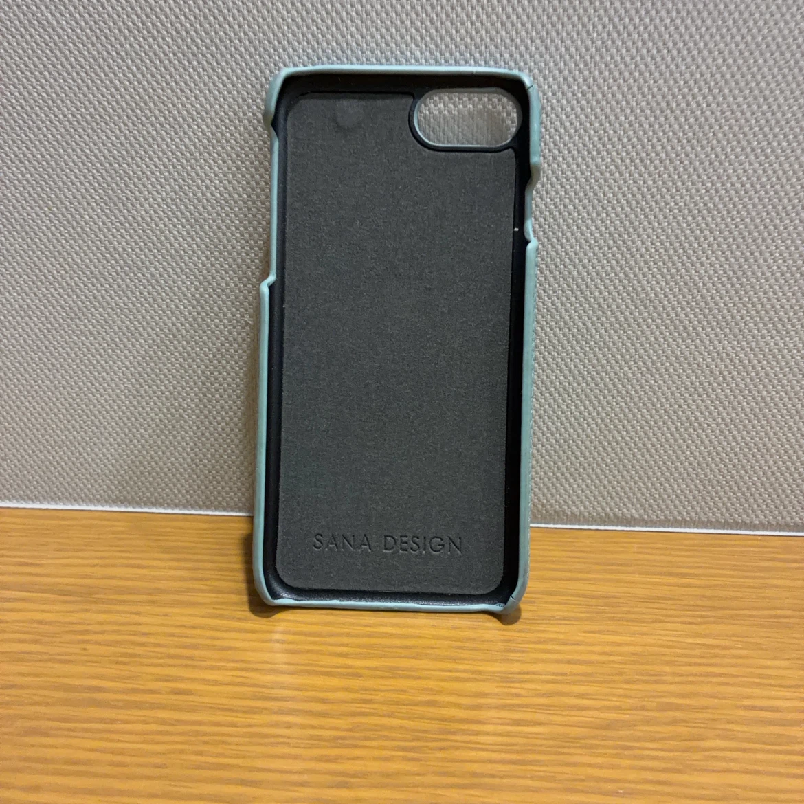 サナデザイン スマホケース ライトブルーの写真2枚目