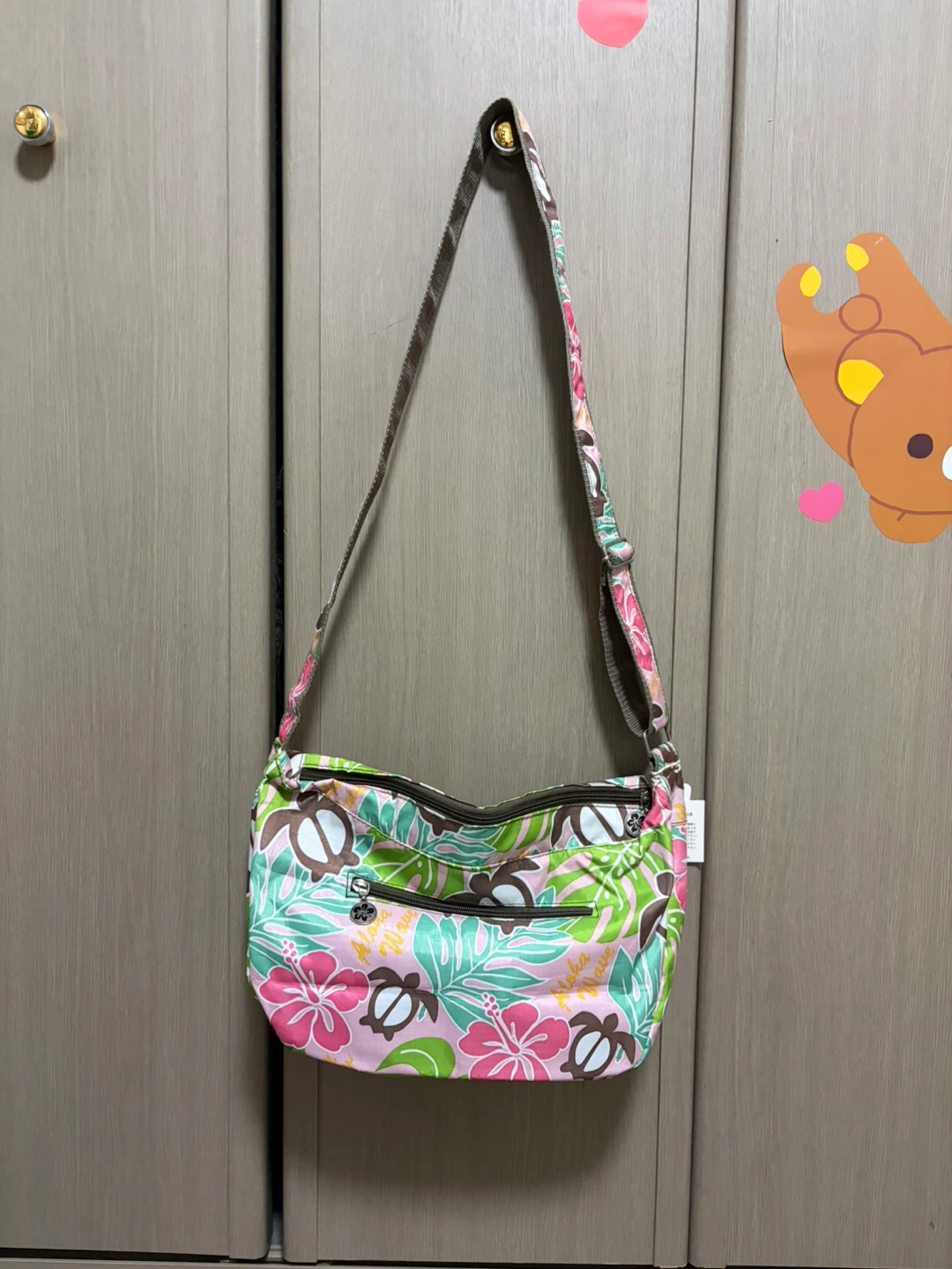 ⭐︎新品⭐︎アロハウェーブ ショルダーバック 花柄の写真3枚目